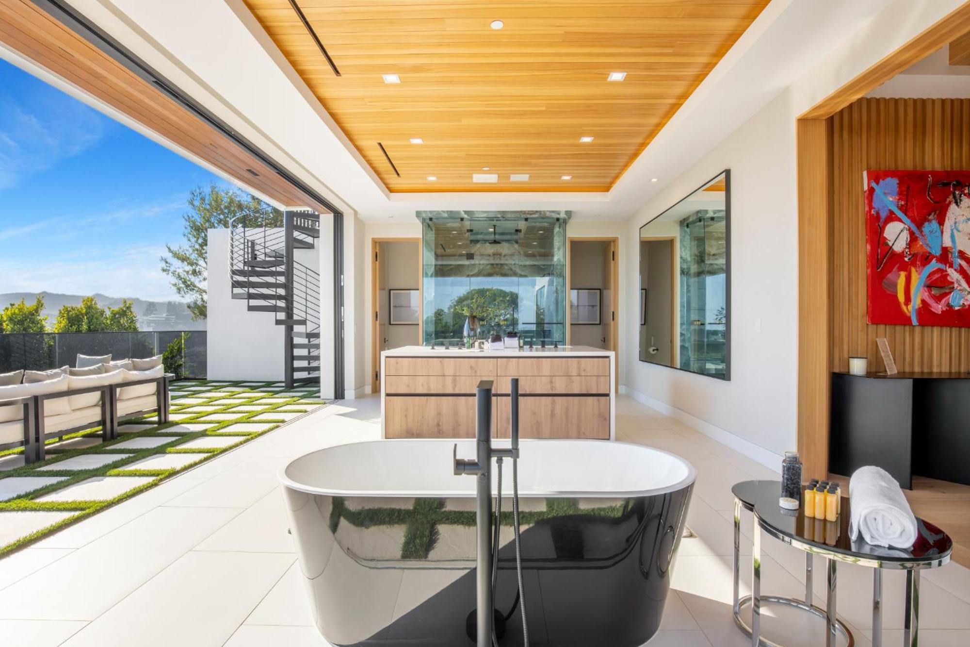 Somera Masterpiece Villa Los Angeles