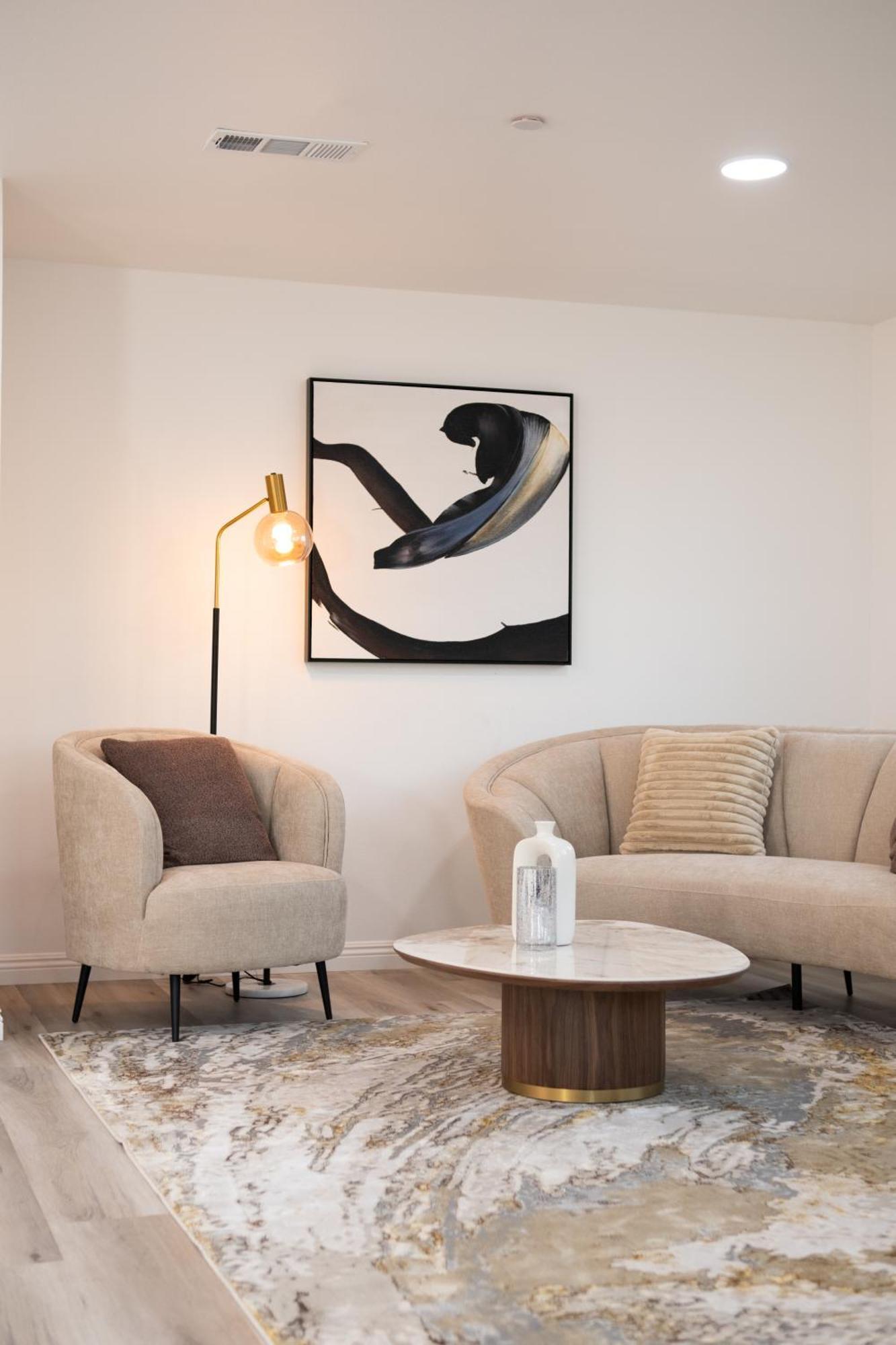 Hotel Cozy La Near Usc And Downtown Attractions- Private With Shared Access Los Angeles