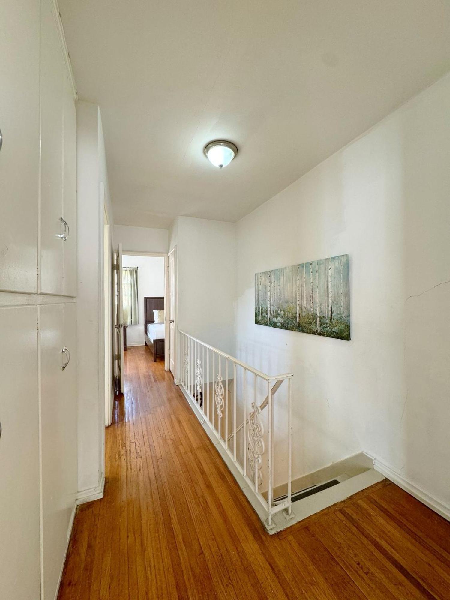 Bargain Beverly Hills 3 Bedroom In Great Area 5 Minutes To Rodeo Drive Los Angeles