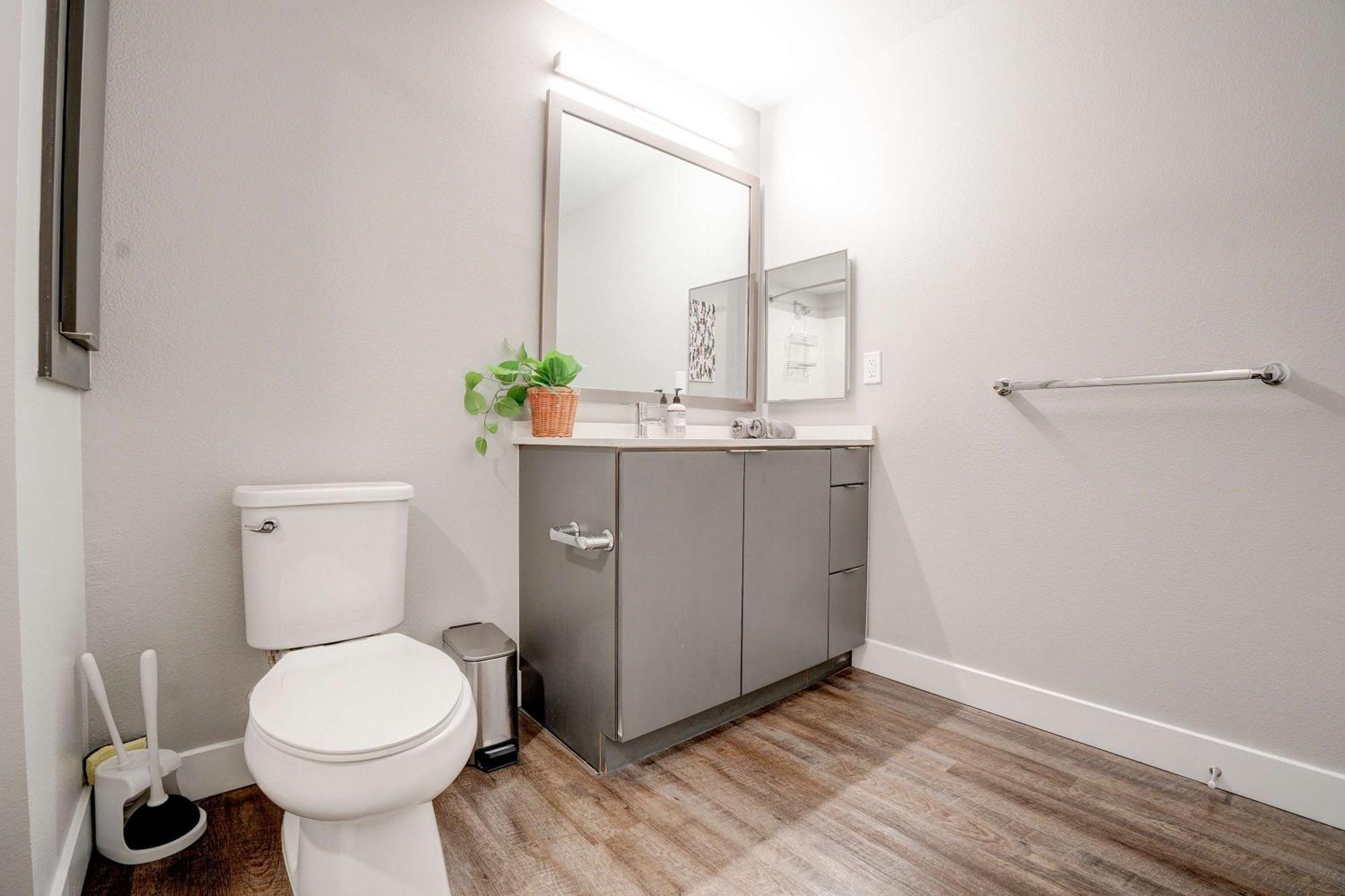3br Peaceful Hollywood Luxury Oasis Apartment