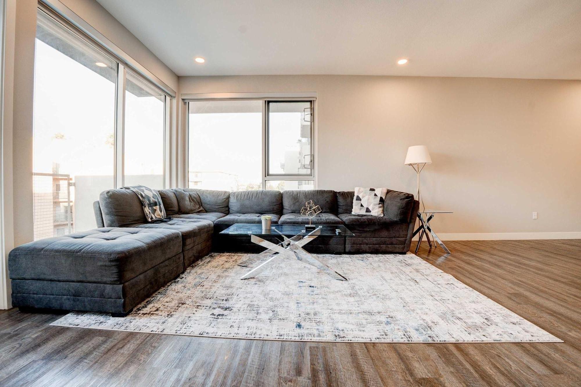 3br Peaceful Hollywood Luxury Oasis Apartment