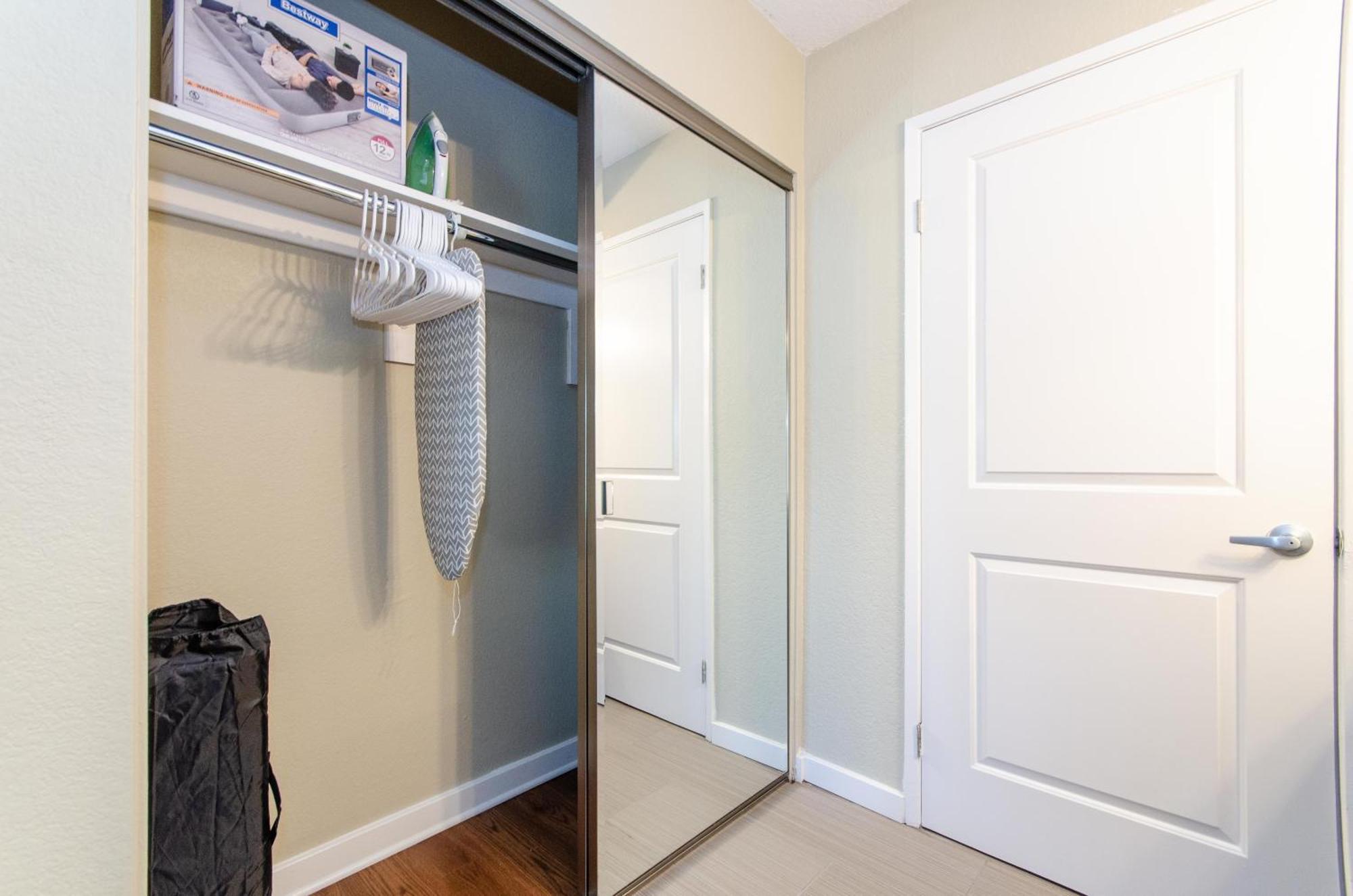 Charming 2br Near La Attractions * Los Angeles