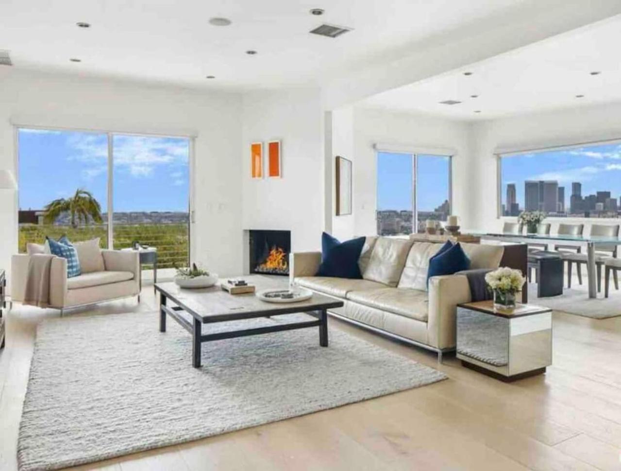 476 Modern Living With Pool - Sleeps 11