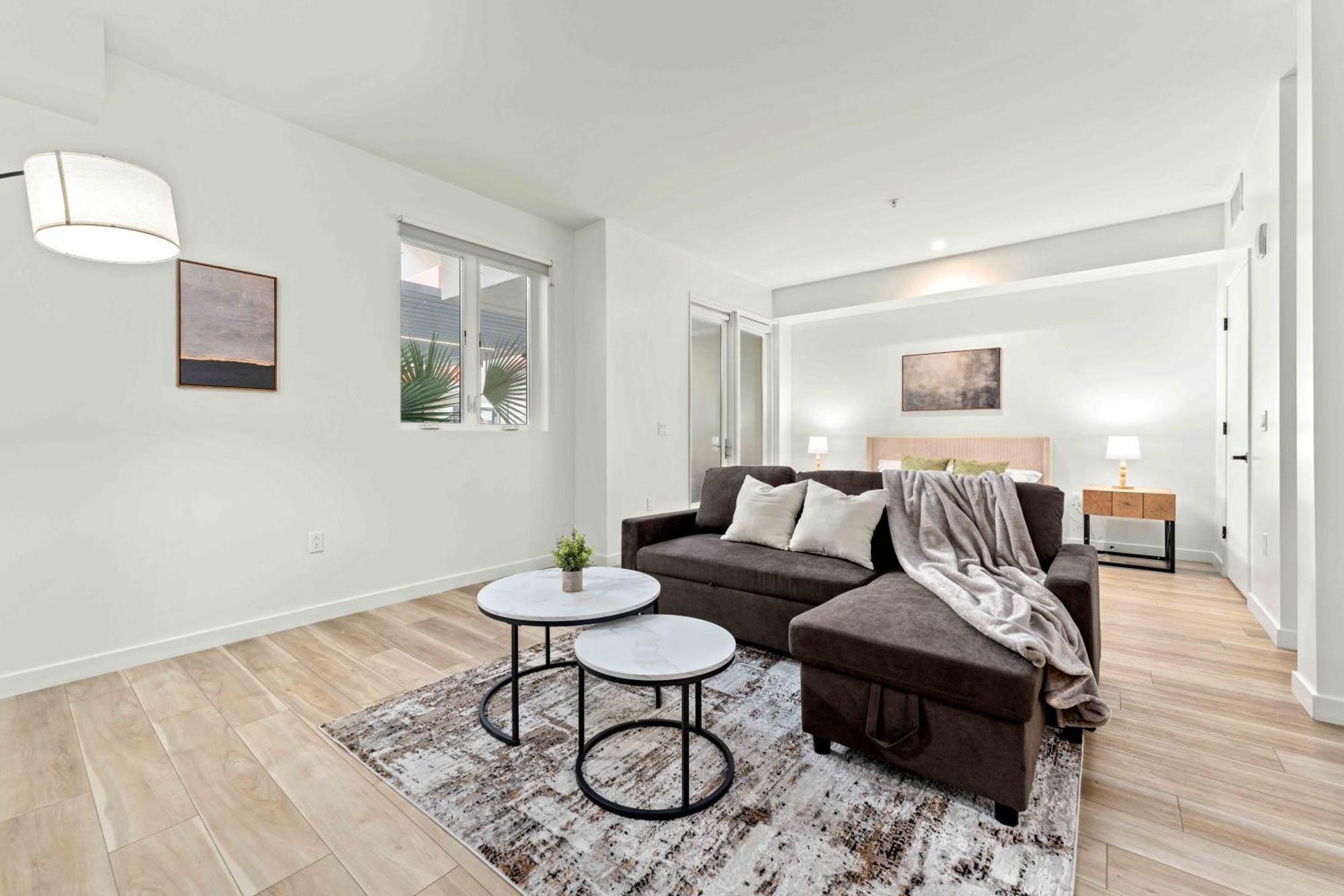 Stylish Downtown La Getaway - Prime Location On Wilshire Blvd! Los Angeles