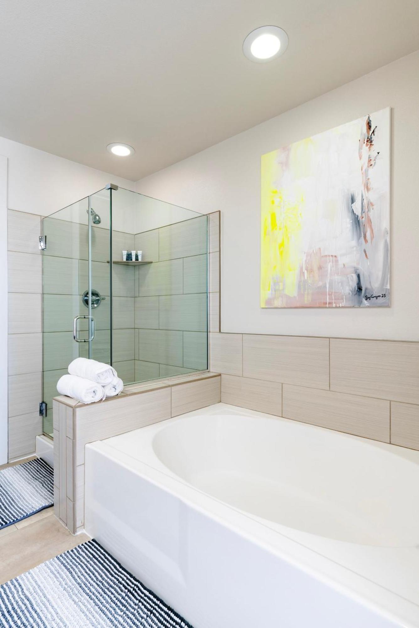 Penthouse 2br With Jetliner Views In West Hollywood * Los Angeles