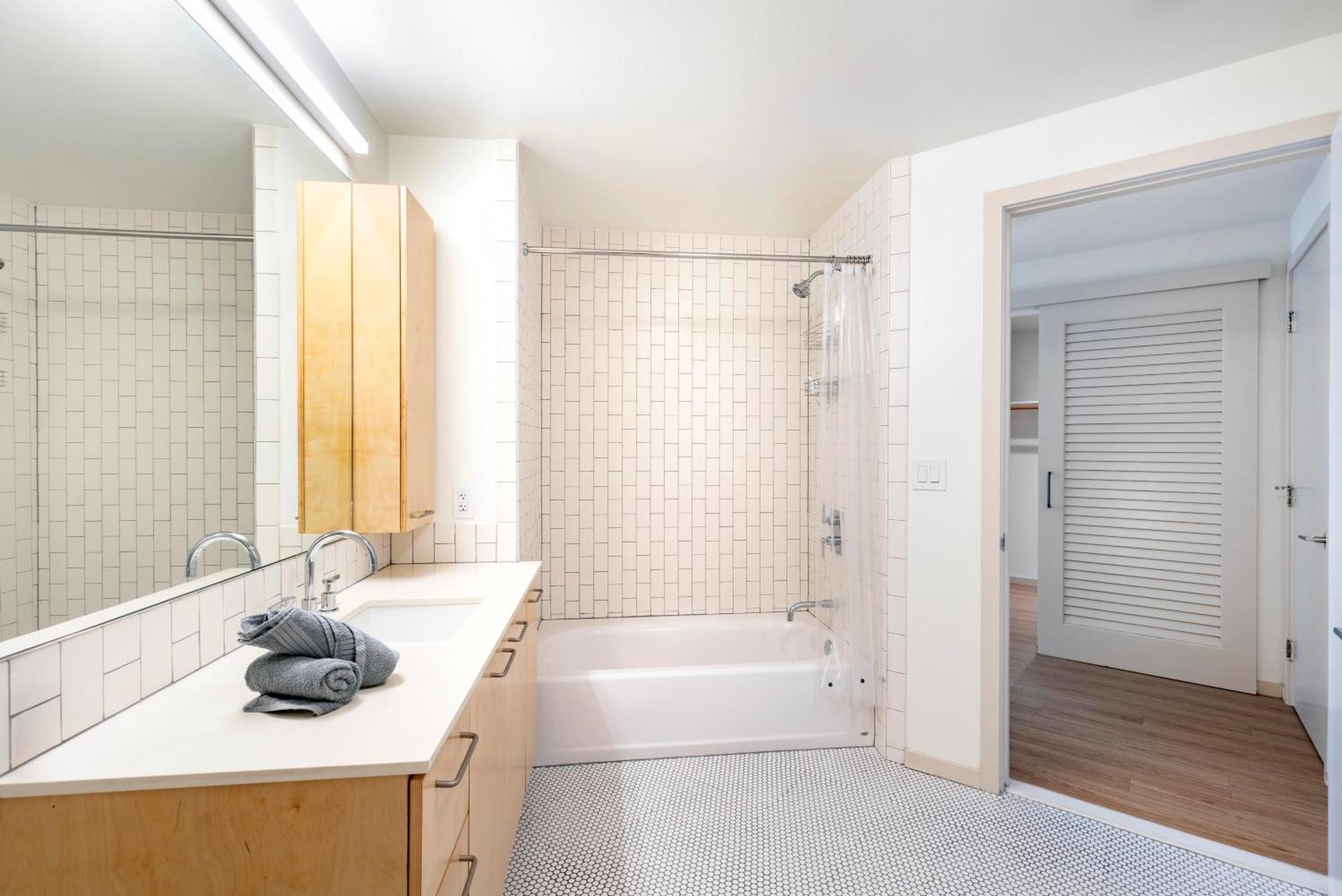 Luxurious 2br Hollywood * Los Angeles