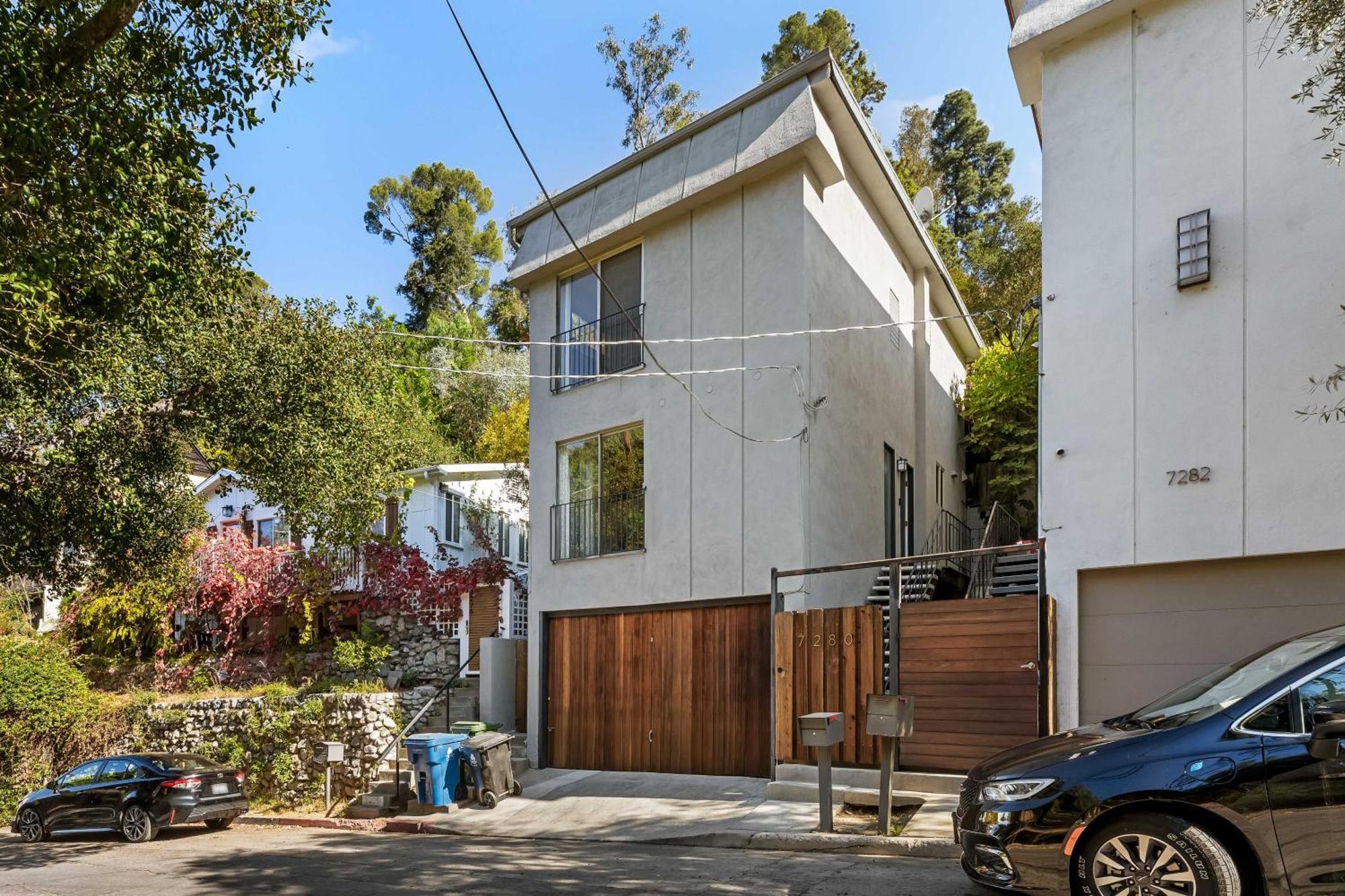 Mid-century Modern Hollywood Hills Retreat Los Angeles
