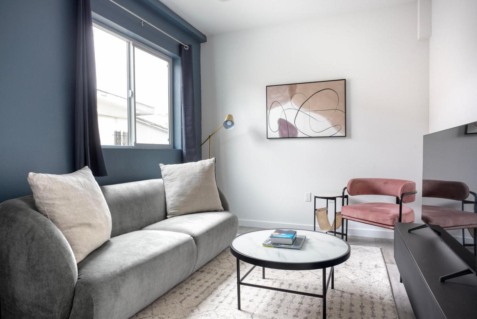 Blueground Koreatown Nr Theater Metro Food Lax-1196 Apartment