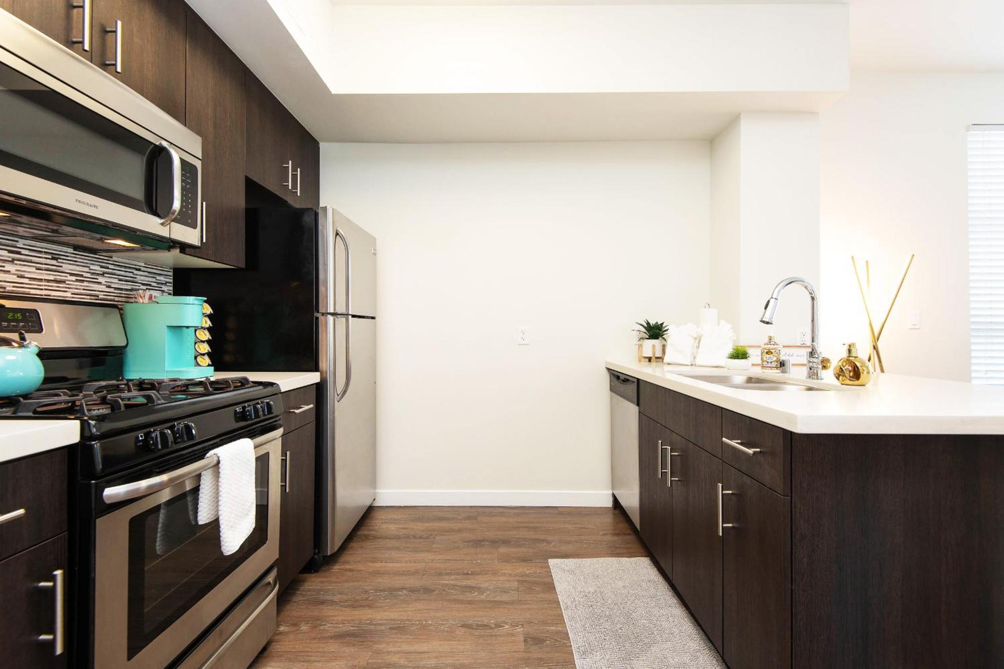 Viewpoint Apartment Los Angeles