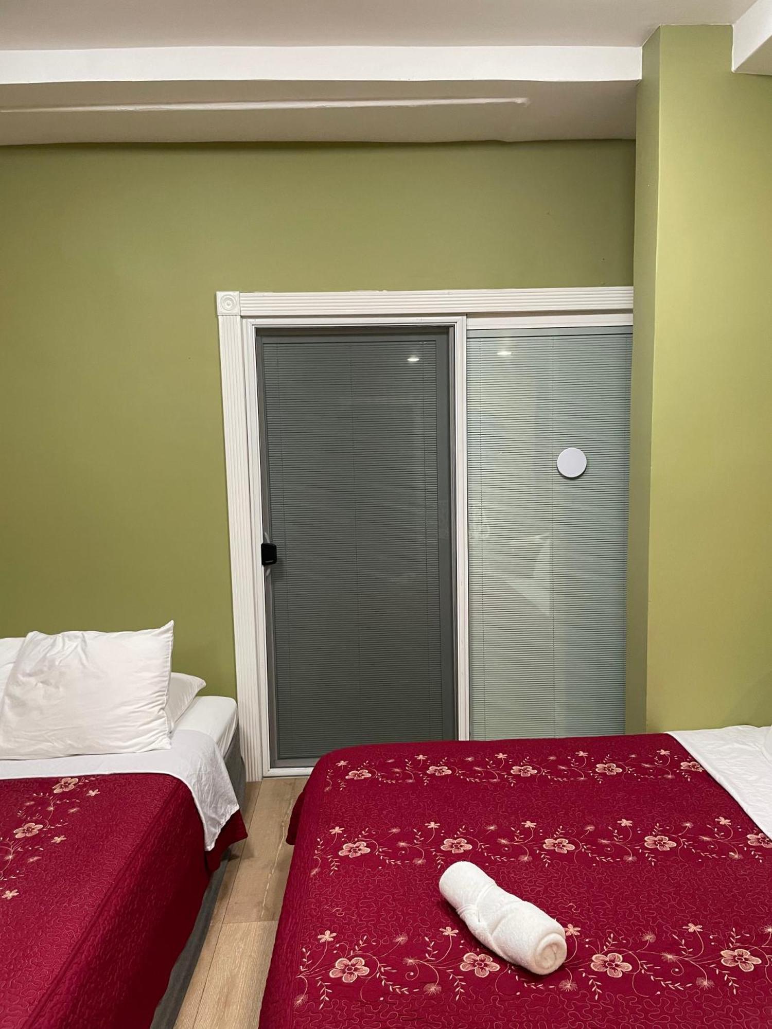 Private W/ Private Full Bathroom & Wifi & Ac & Shared Kitchen In Angeles