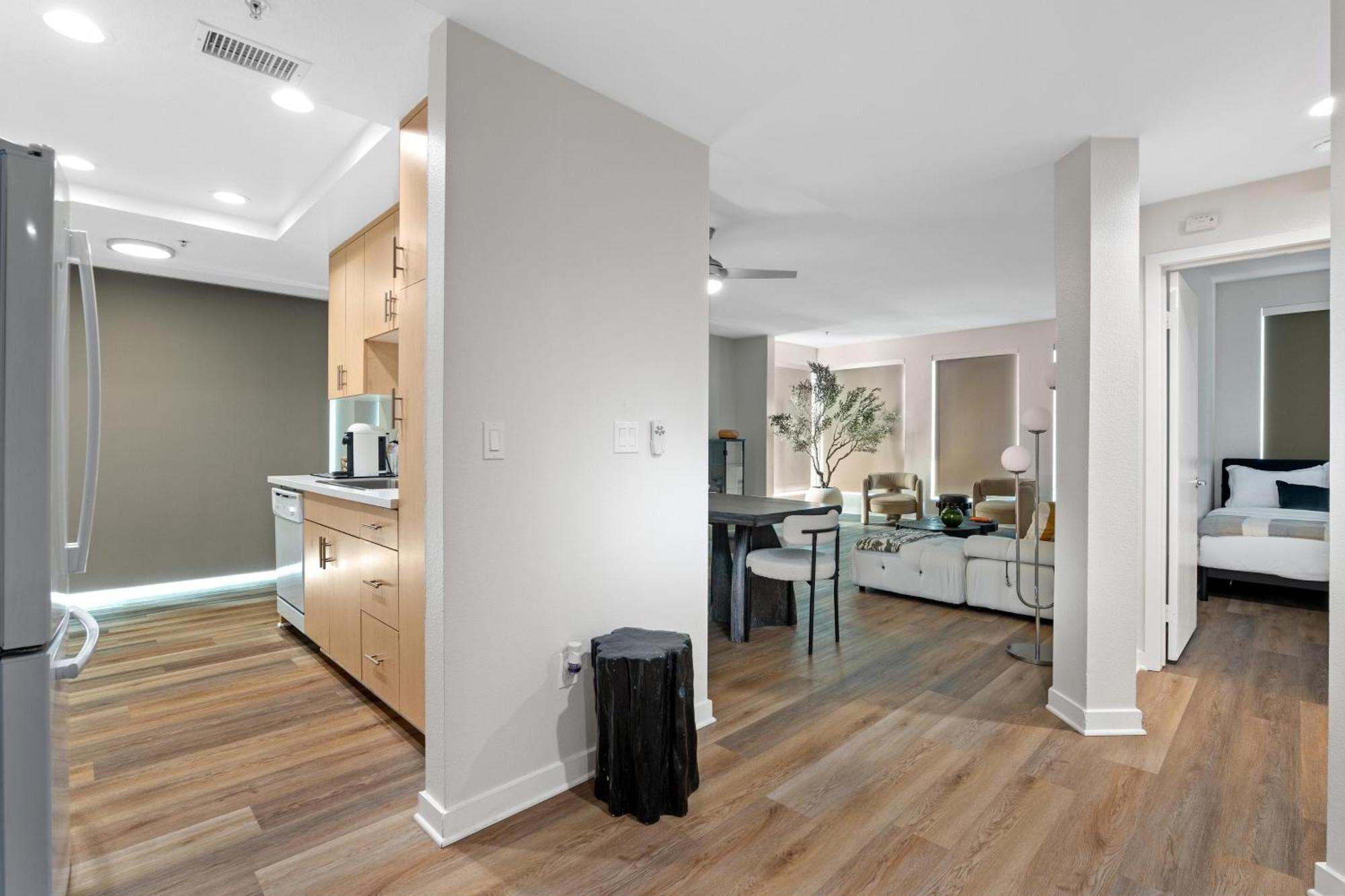 Coastal Bliss - Luxe 2br Retreat In Mdr - Venice - Sm
