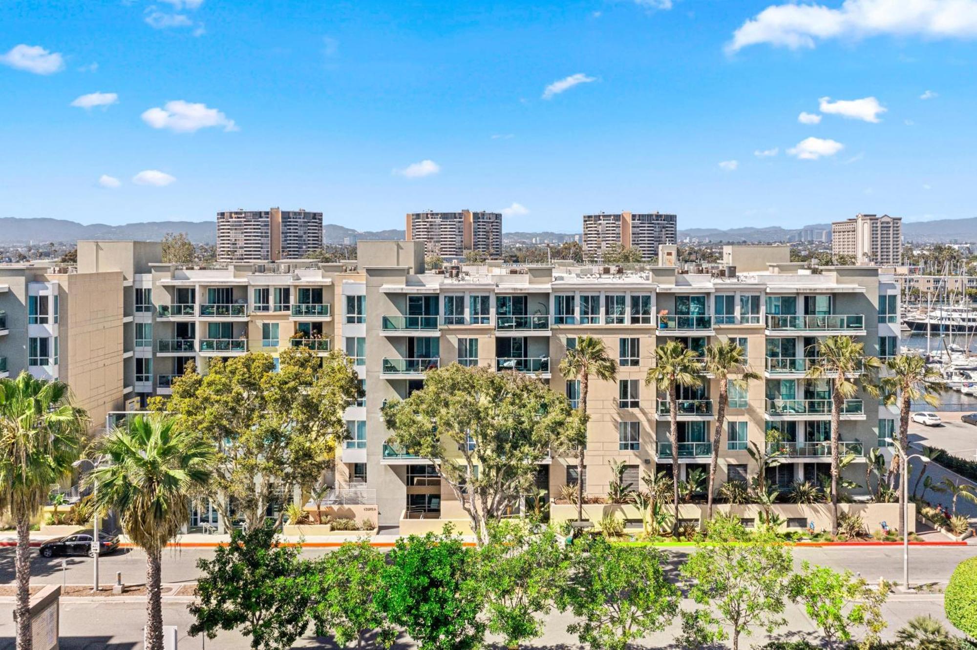 Apartment Coastal Bliss - Luxe 2br Retreat In Mdr - Venice - Sm Los Angeles