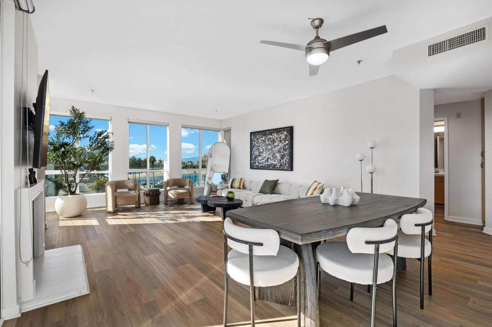 Coastal Bliss - Luxe 2br Retreat In Mdr - Venice - Sm