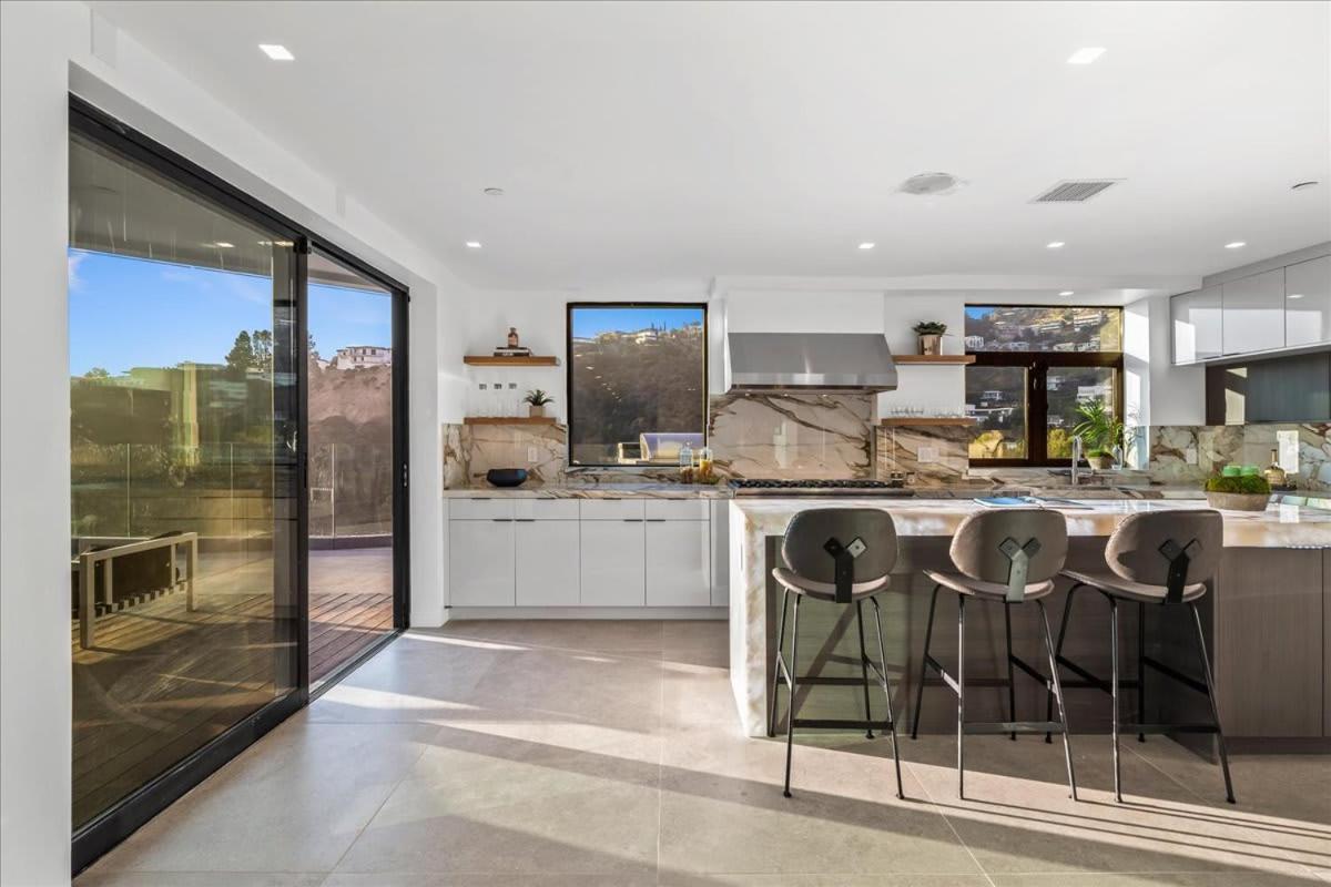 The Hollywood Observatory A Masterpiece Of Modern Luxury And Elegance Holiday home