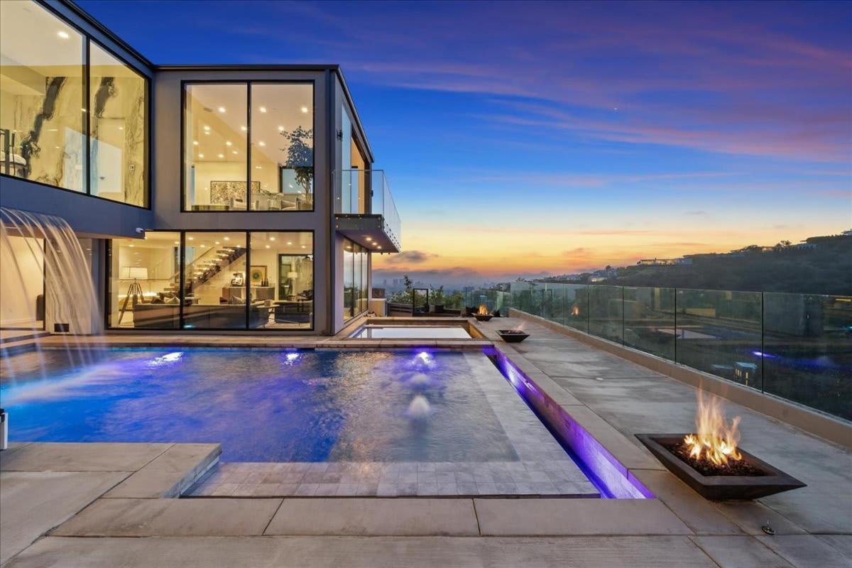 The Hollywood Observatory A Masterpiece Of Modern Luxury And Elegance Holiday home Los Angeles