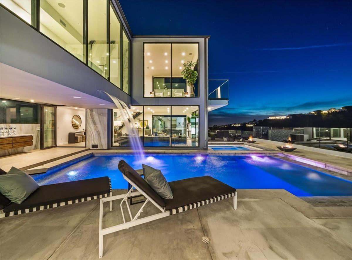 The Hollywood Observatory A Masterpiece Of Modern Luxury And Elegance Holiday home *