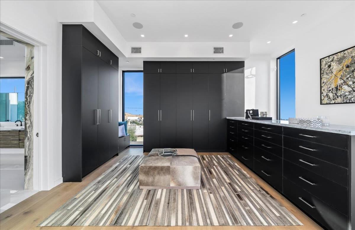 Holiday home The Hollywood Observatory A Masterpiece Of Modern Luxury And Elegance Los Angeles