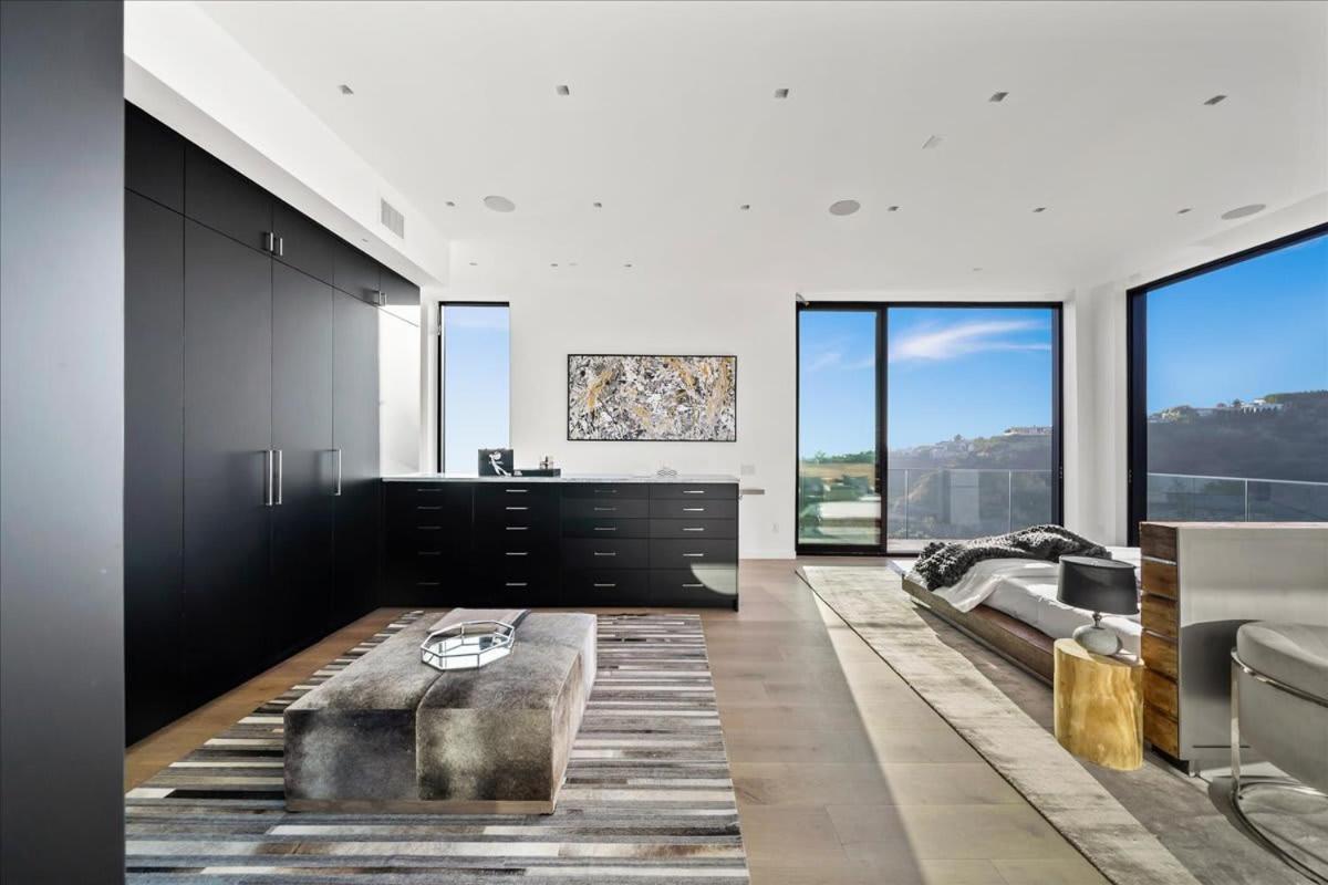 The Hollywood Observatory A Masterpiece Of Modern Luxury And Elegance *