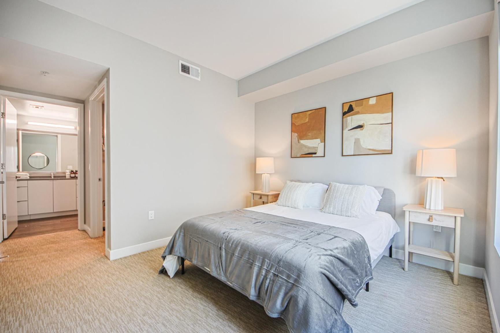 Apartment Hollywood Escape! Elegant 2br 2ba *