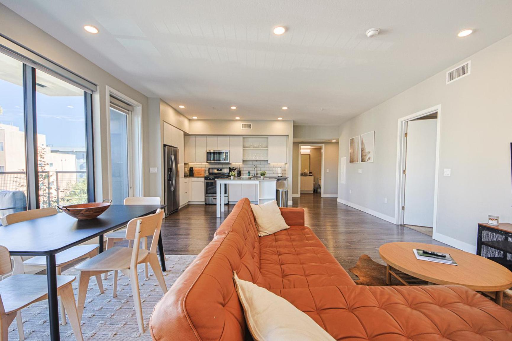 Hollywood Escape! Elegant 2br 2ba * Los Angeles