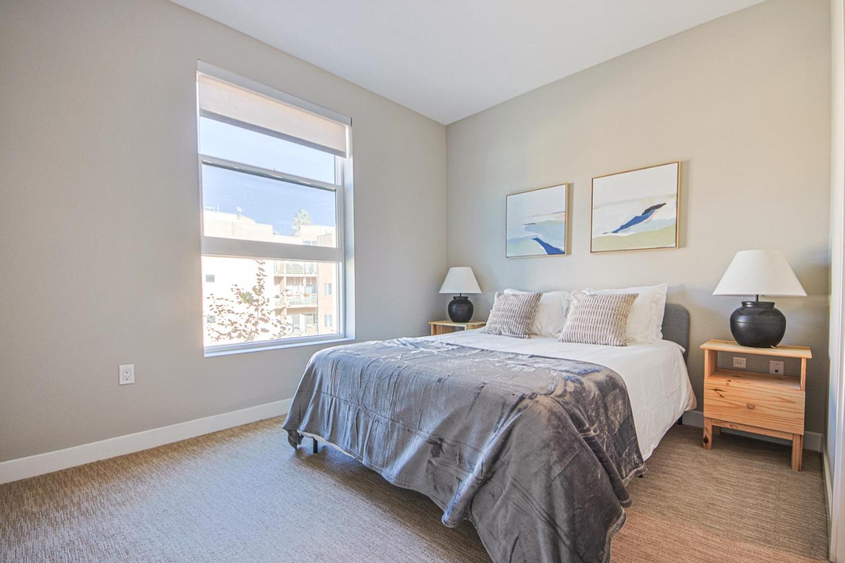 Apartment Hollywood Escape! Elegant 2br 2ba *