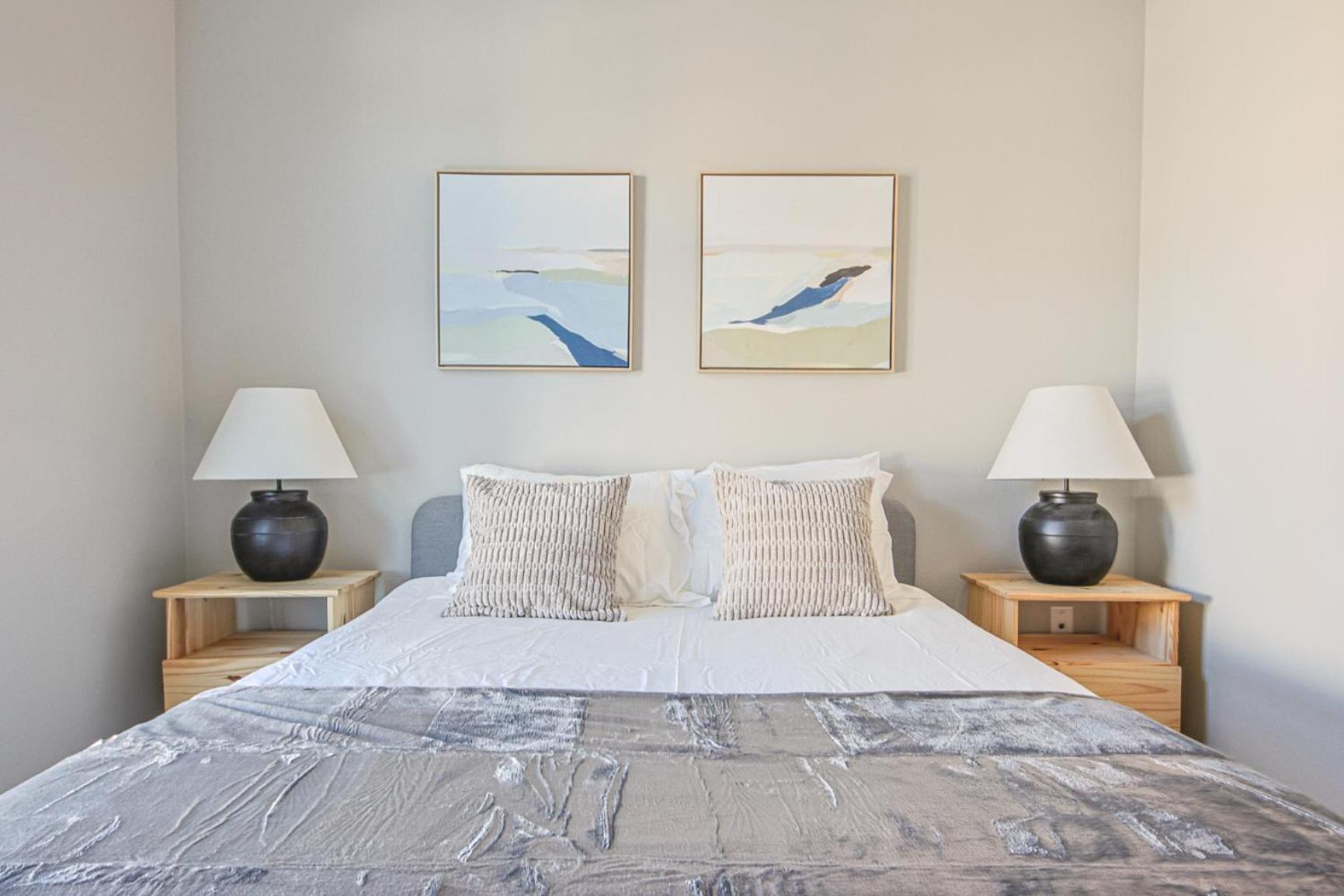 Apartment Hollywood Escape! Elegant 2br 2ba *
