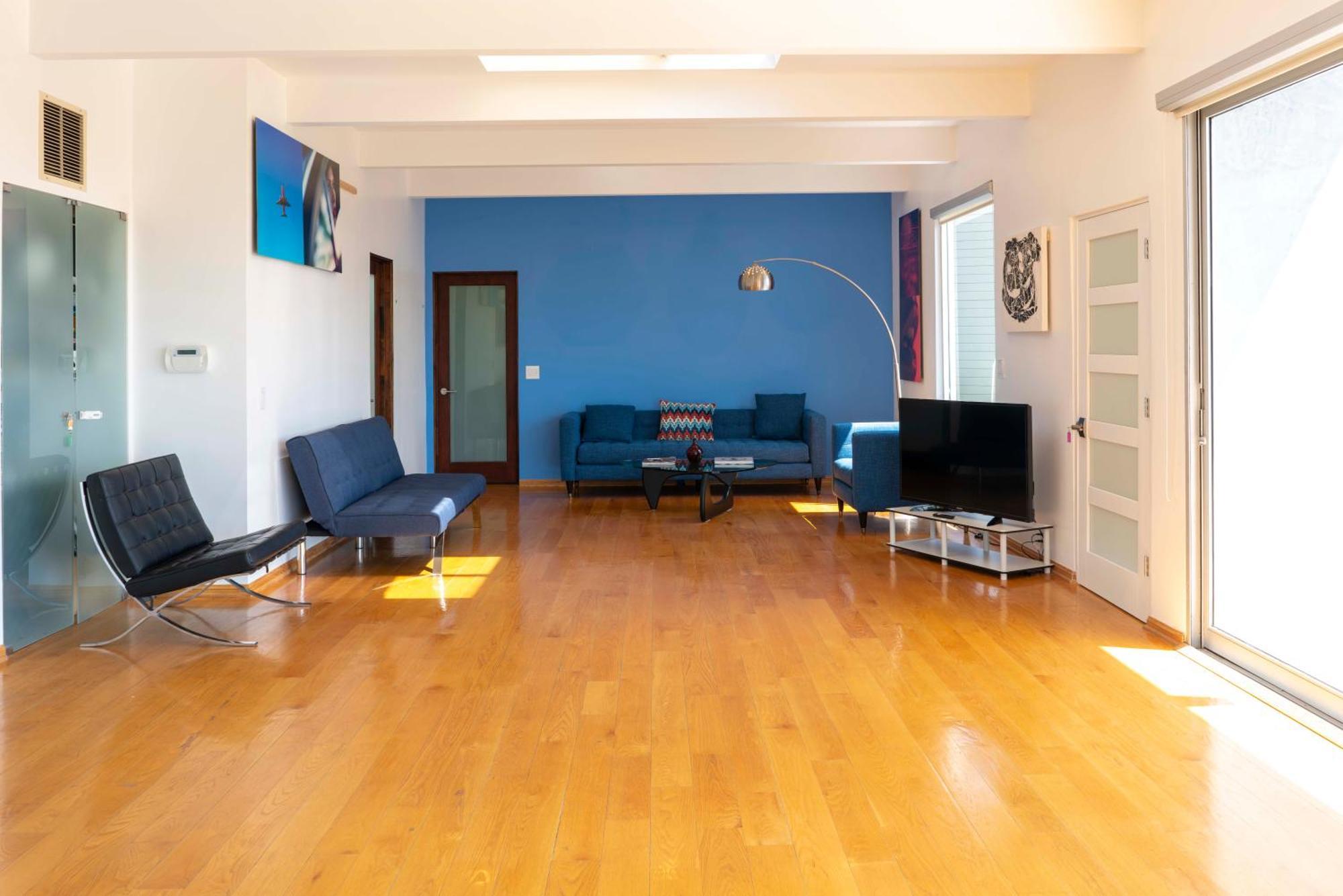 Beautiful 3bd 2bath House With Panoramic View * Los Angeles