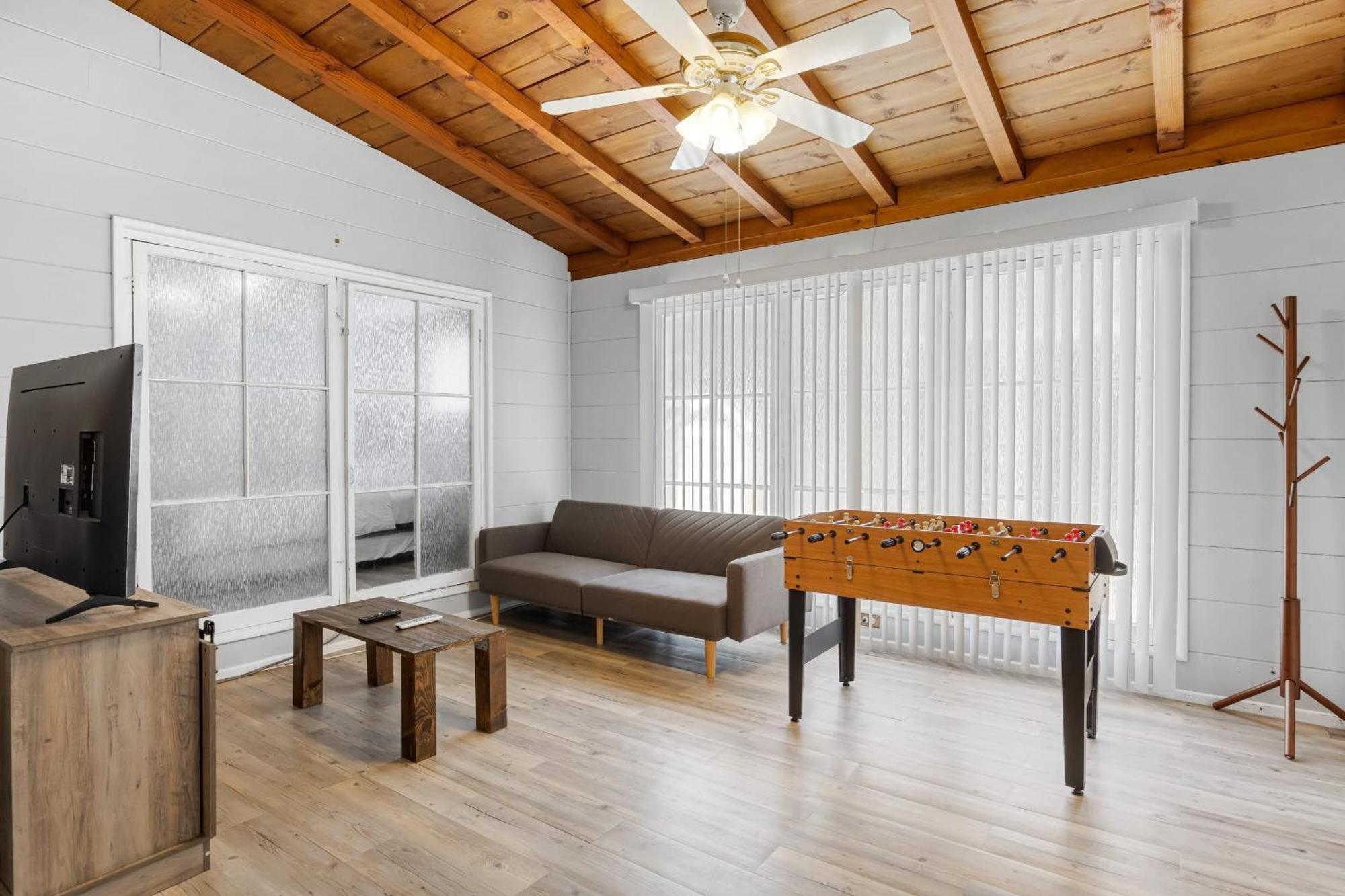 Bloomfield By Avantstay North Hollywood *