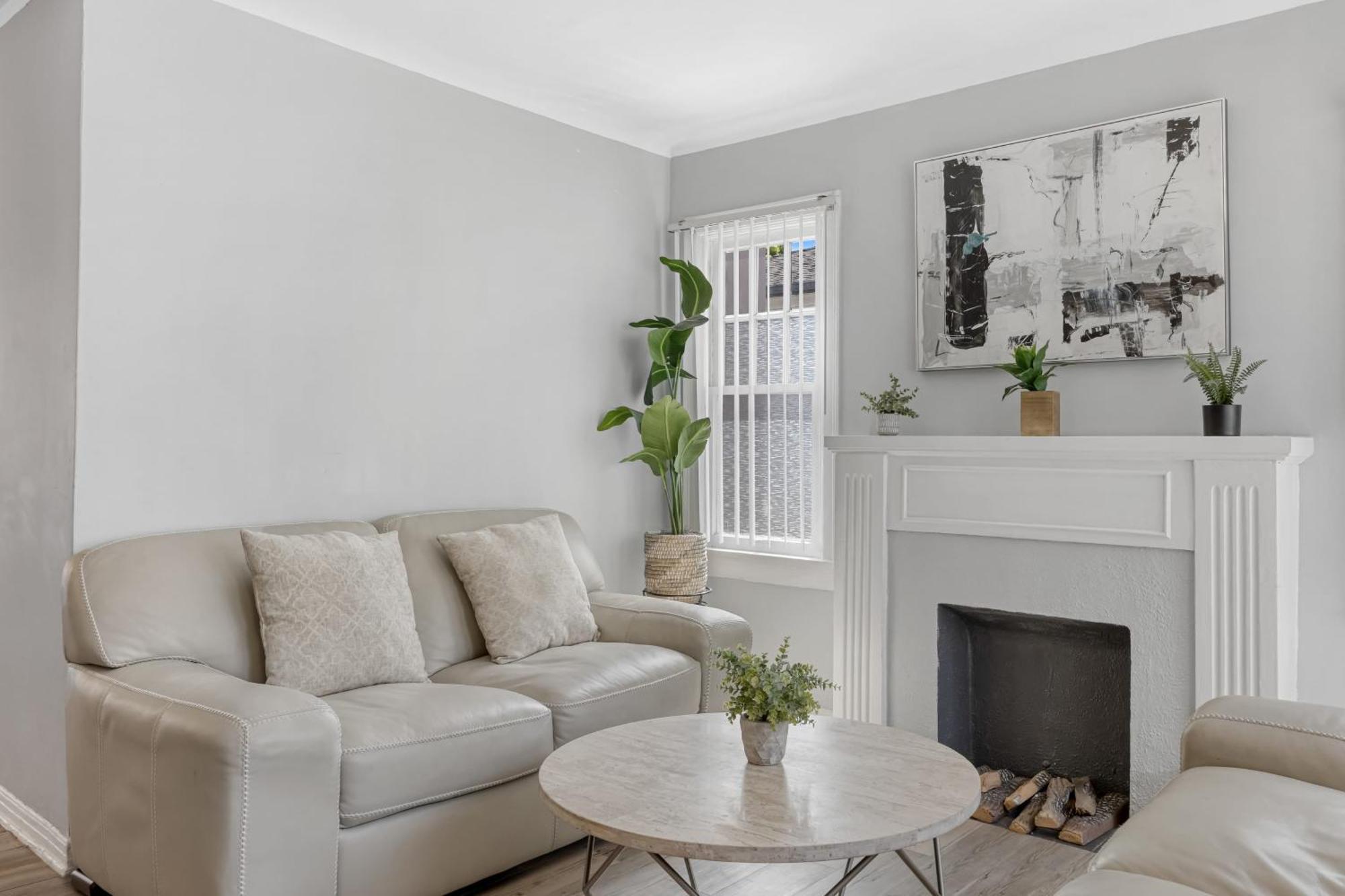 Bloomfield By Avantstay North Hollywood *