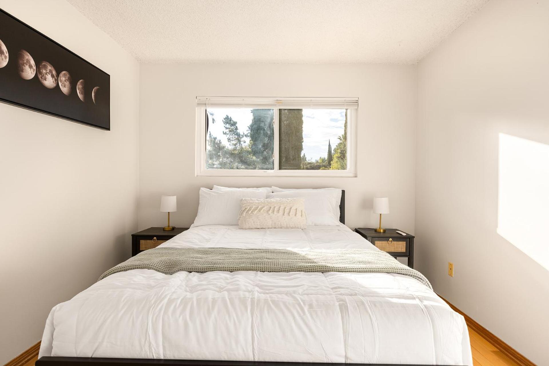 Holiday home Adorable 4 Bedroom With Pool &