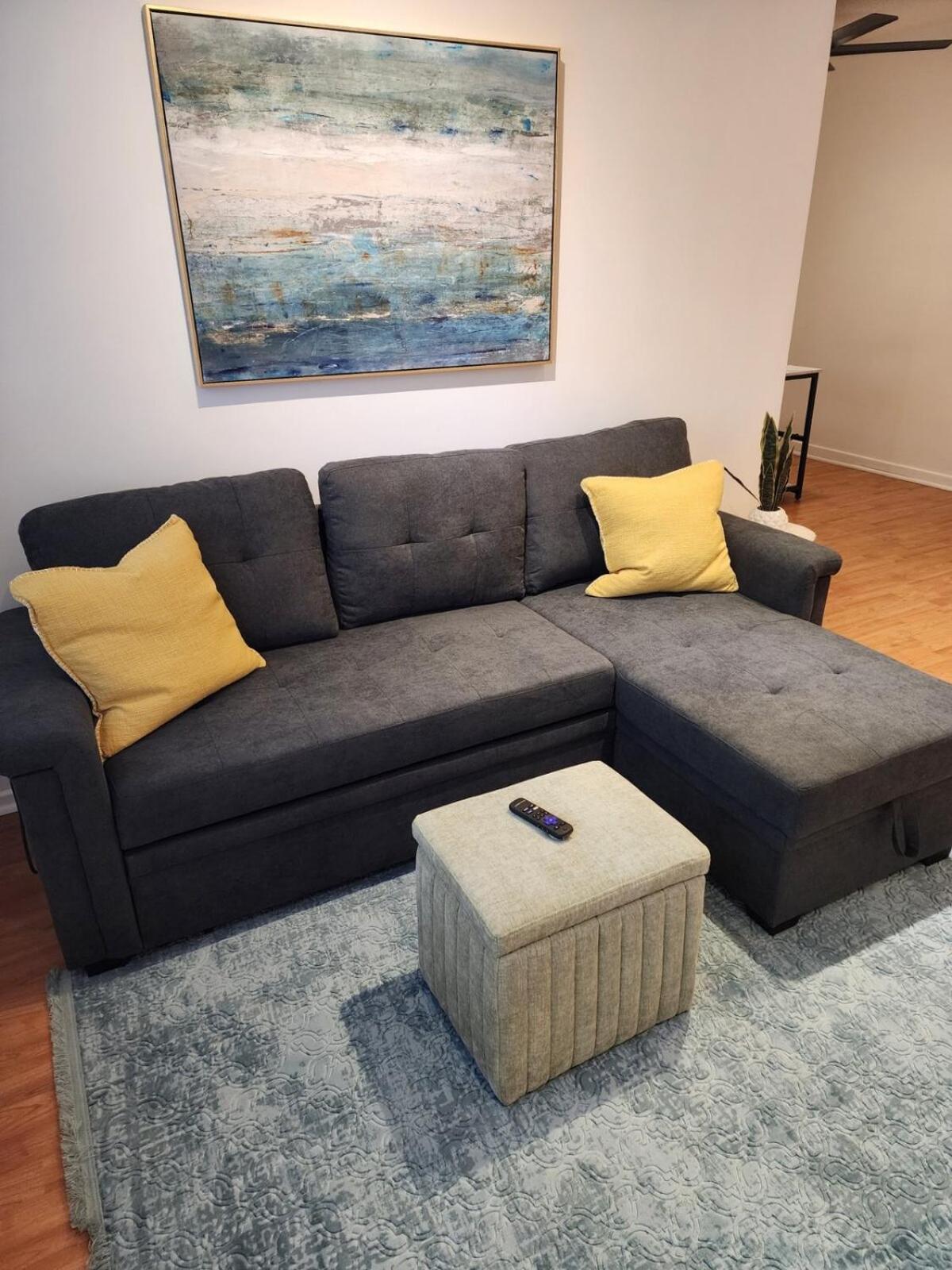 Spacious 1 Bedroom 1 Bath With Parking Los Angeles