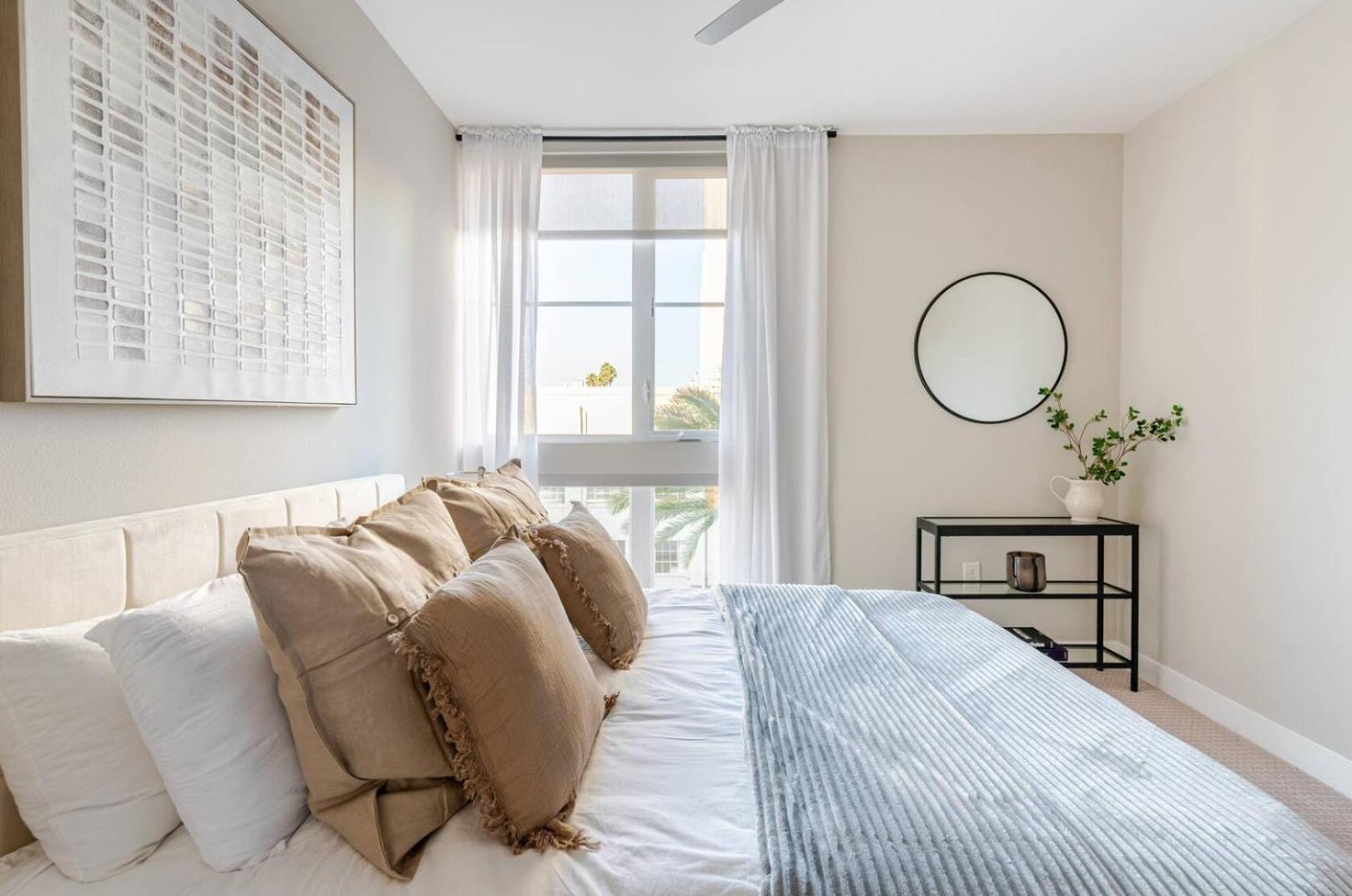 West Hollywood 2bdr Apartamento *
