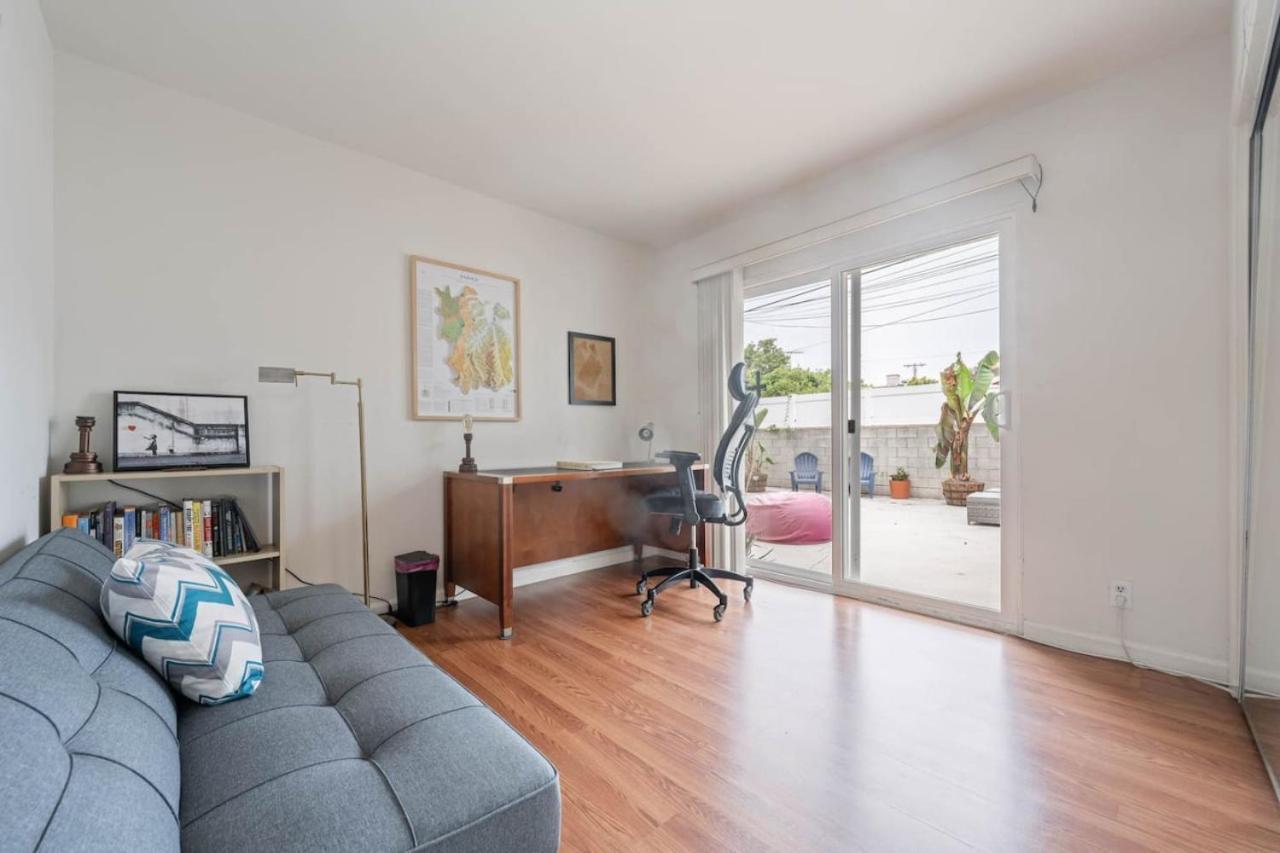 Sawtelle Serenity- Modern Comfort Holiday home