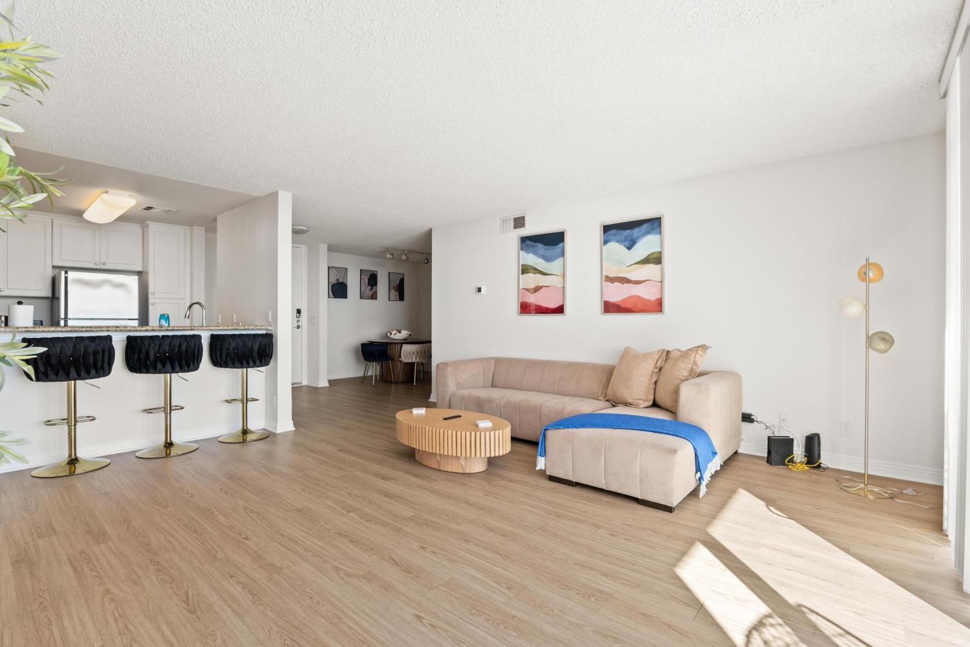 Oceanfront Oasis Serene 1bd Retreat In Mdr Venice Apartment Los Angeles