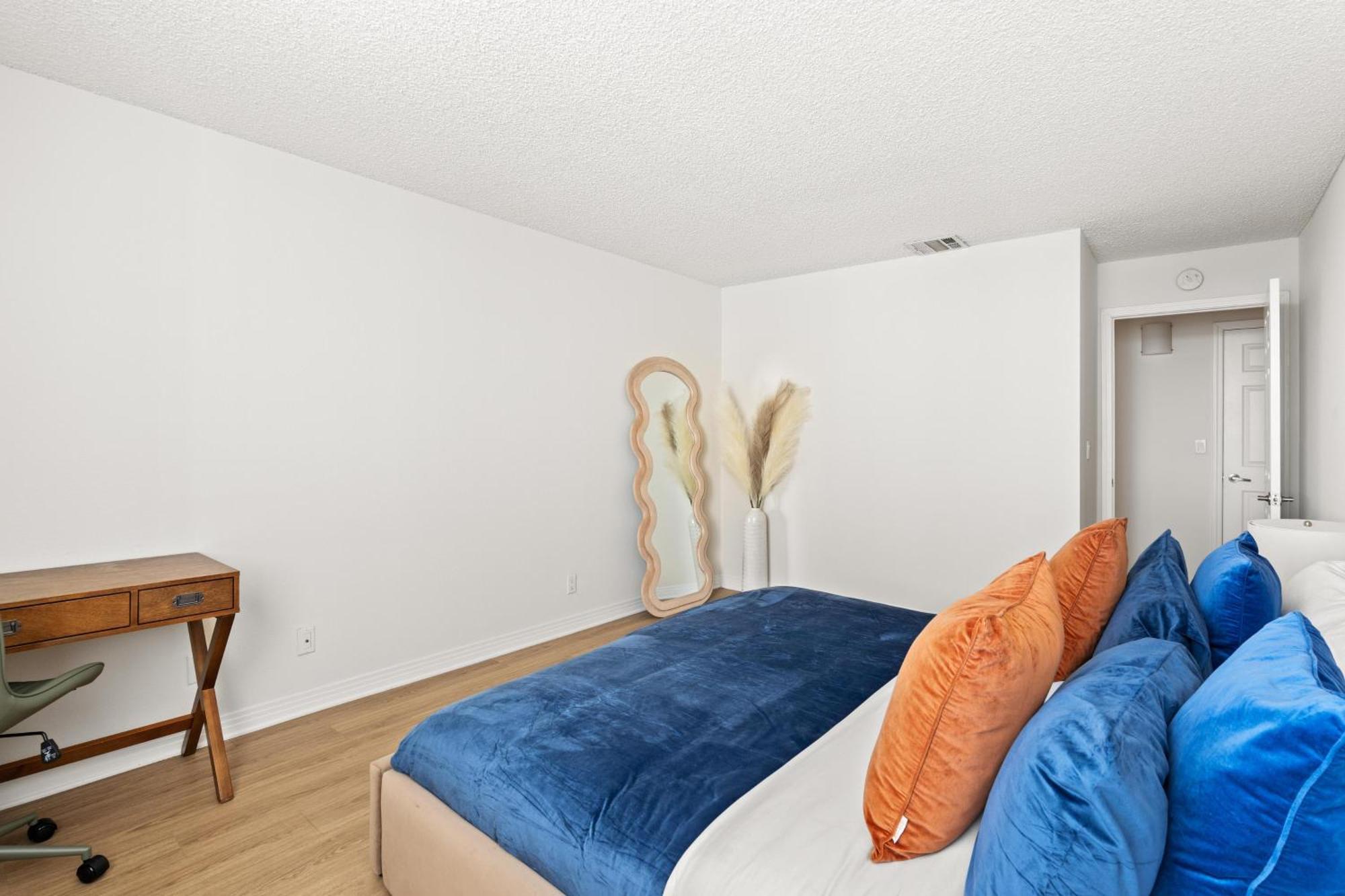 Oceanfront Oasis Serene 1bd Retreat In Mdr Venice Apartment Los Angeles