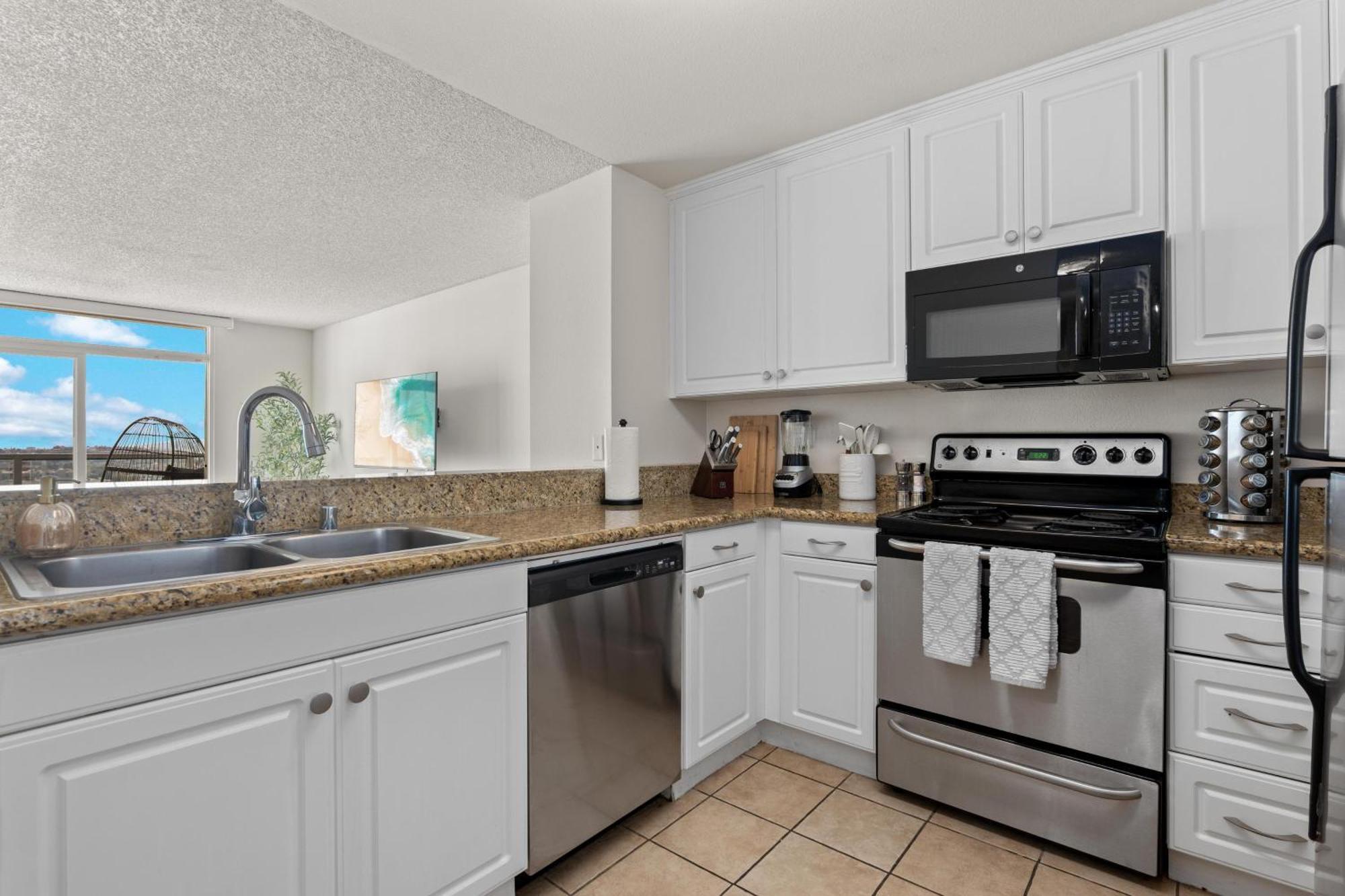 Apartment Oceanfront Oasis Serene 1bd Retreat In Mdr Venice