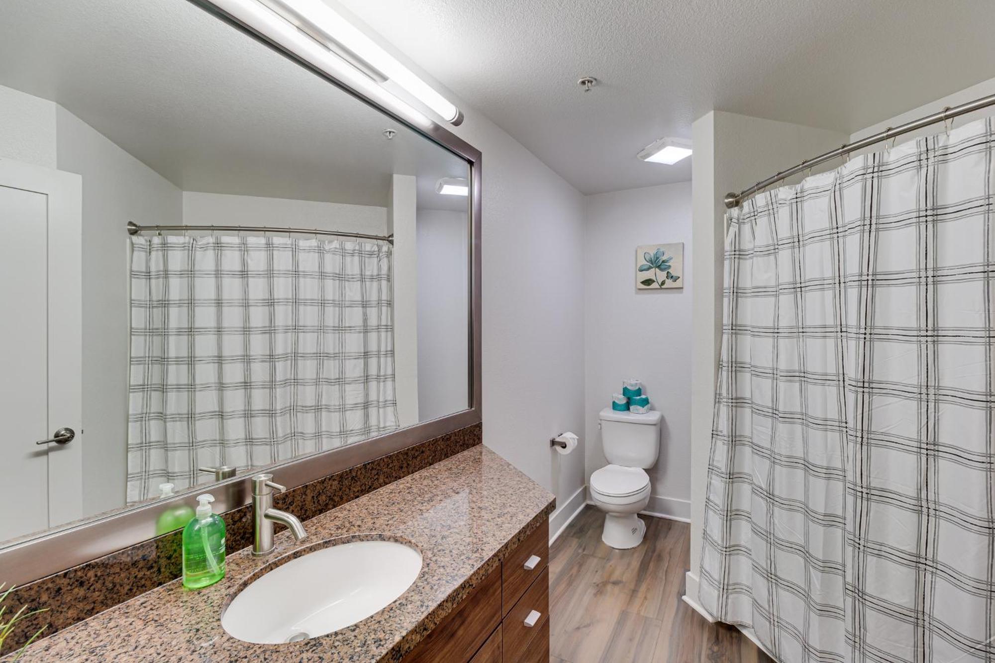 Cozy Marina 2bed2bath Units Pool Gym Jacuzzi Free Parking Los Angeles