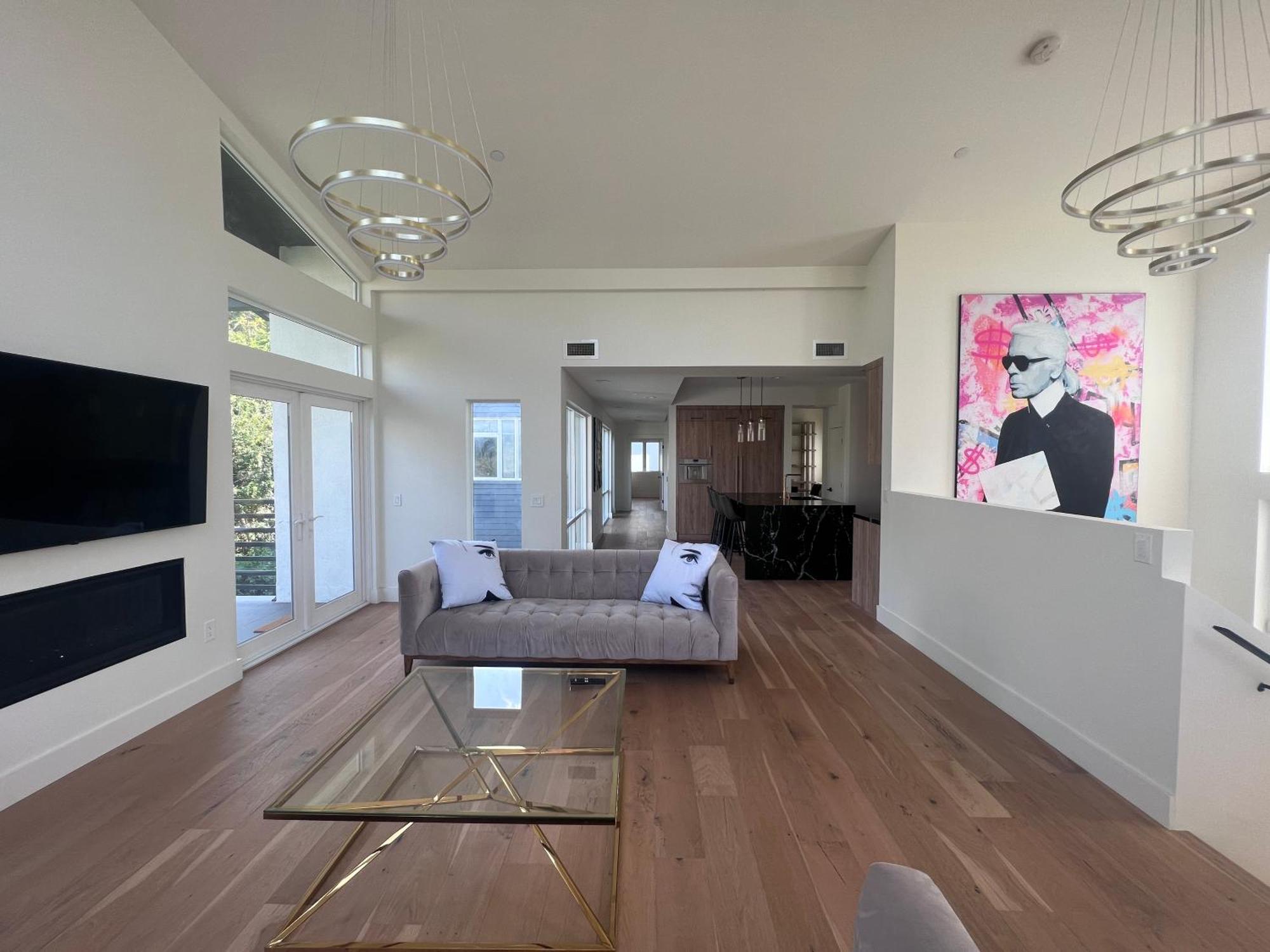 Villa Gorgeous Private And Gated In Silver With Pool & Views Los Angeles