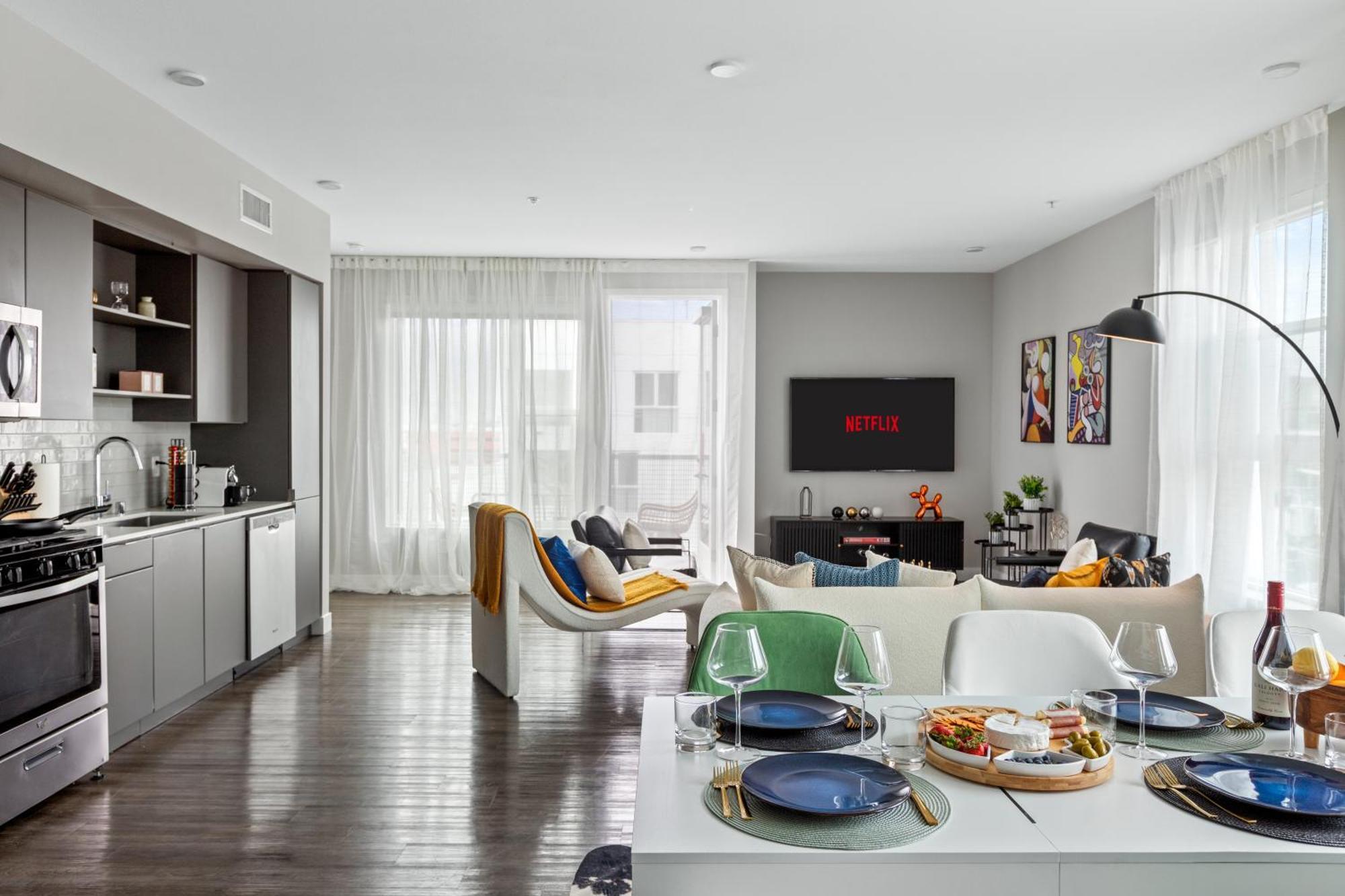 Apartamento Cozy And Spacious Apartment's In The Heart Of La