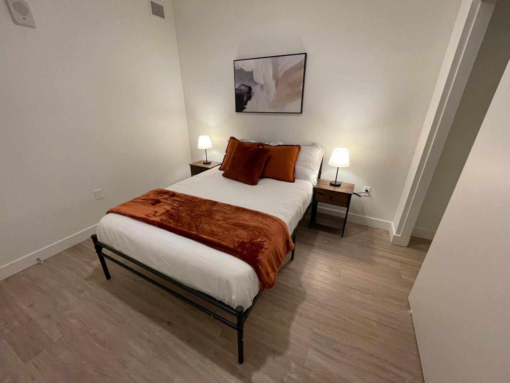 Chic Urban Retreat In Heart Of La, Steps From Attractions! 4*