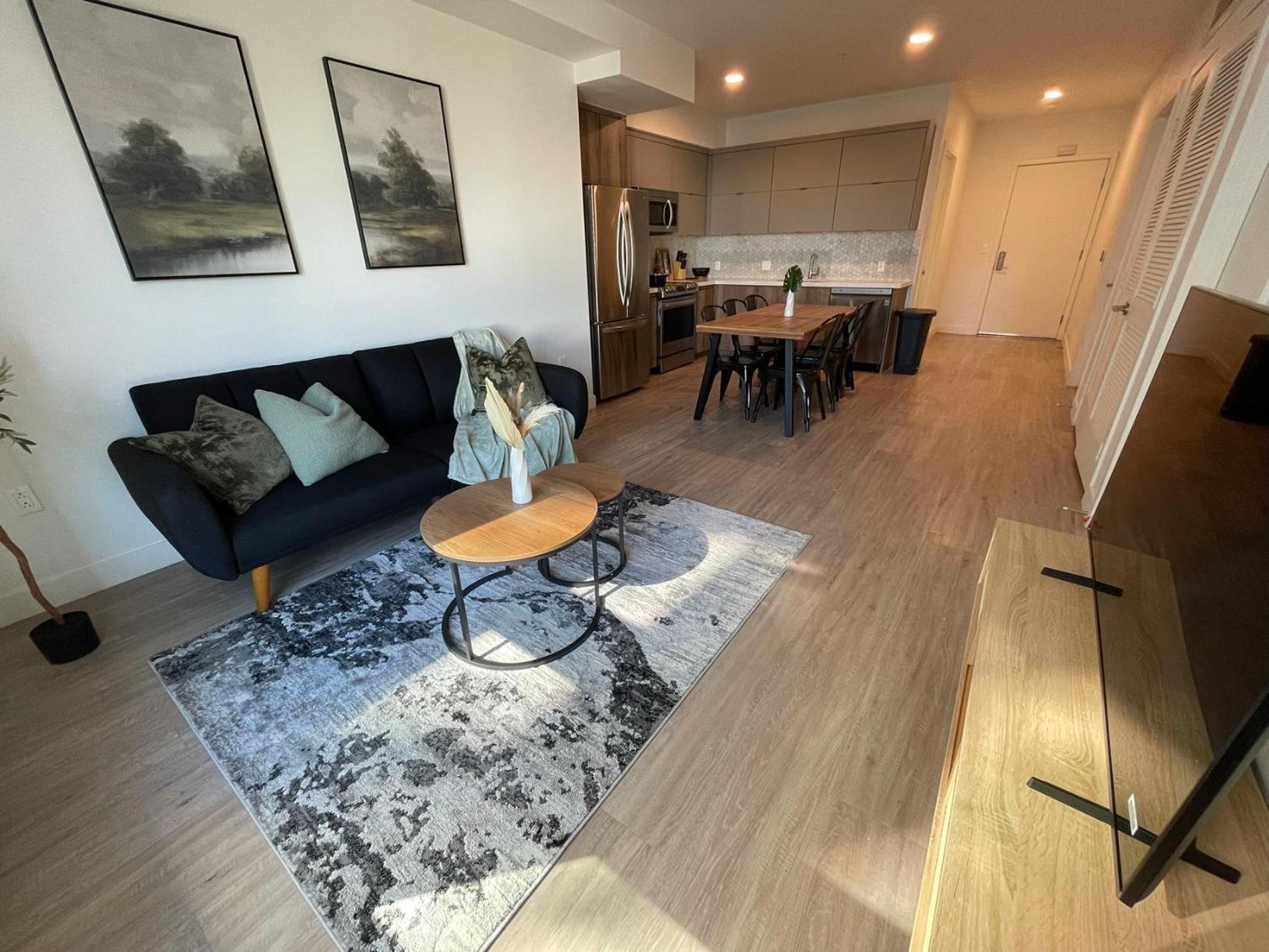 Chic Urban Retreat In Heart Of La, Steps From Attractions! 4*