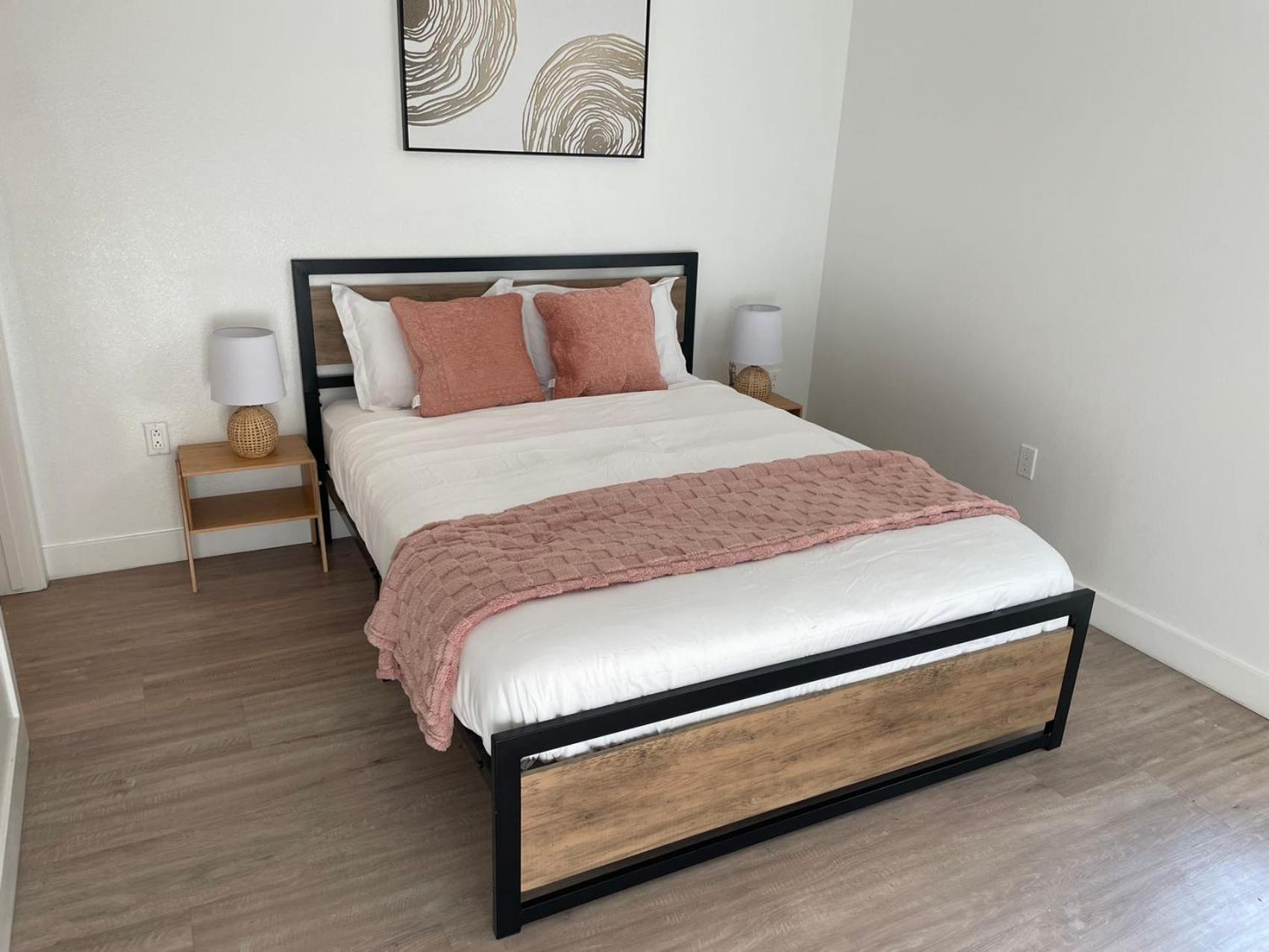 Chic Urban Retreat In Heart Of La, Steps From Attractions! 4* Los Angeles