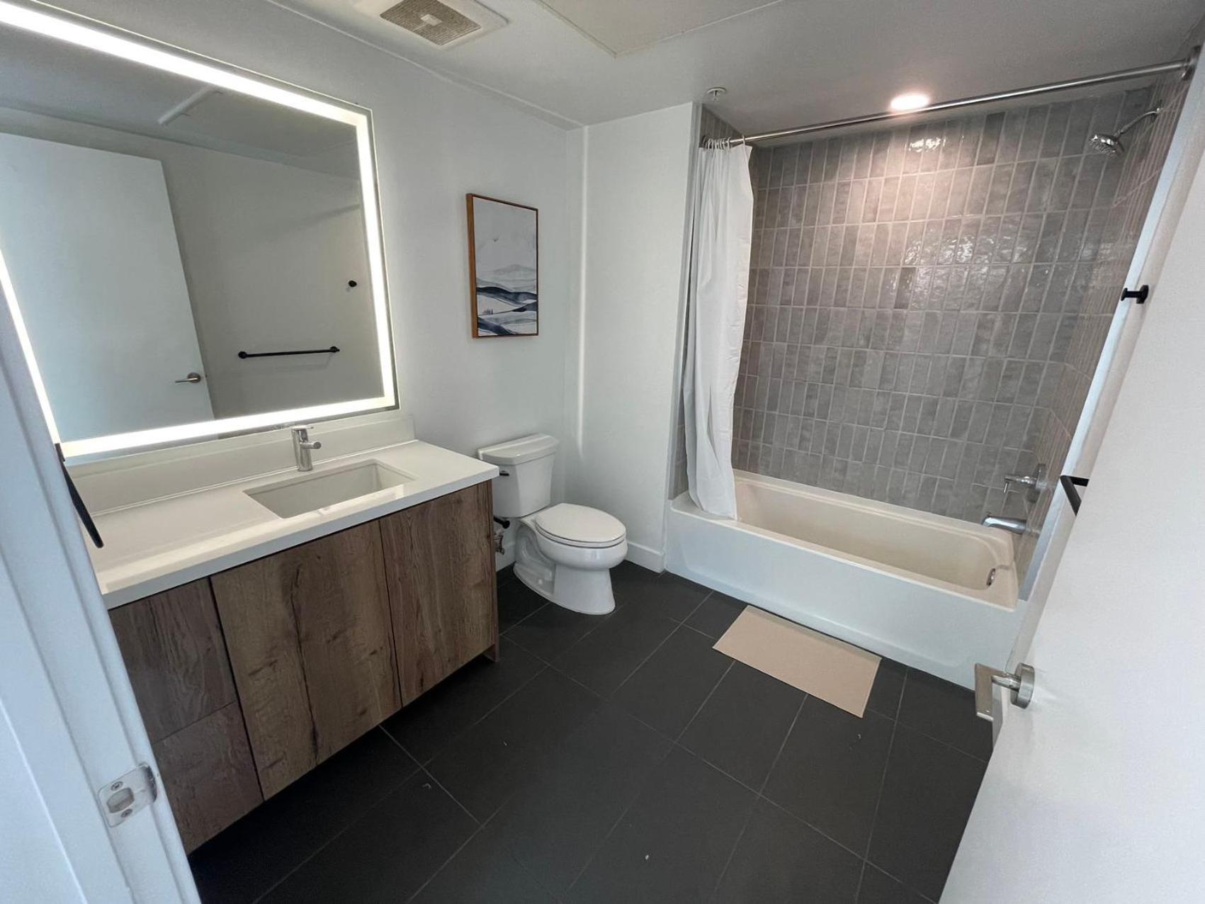 Chic Urban Retreat In Heart Of La, Steps From Attractions! Hotel