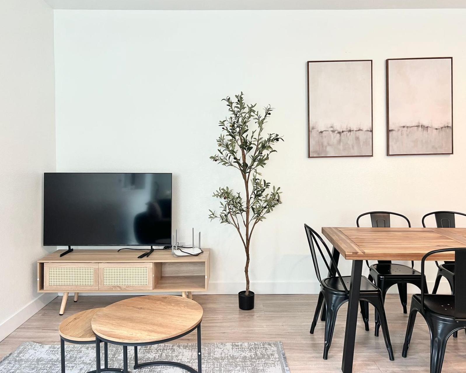 Hotel Chic Urban Retreat In Heart Of La, Steps From Attractions! Los Angeles