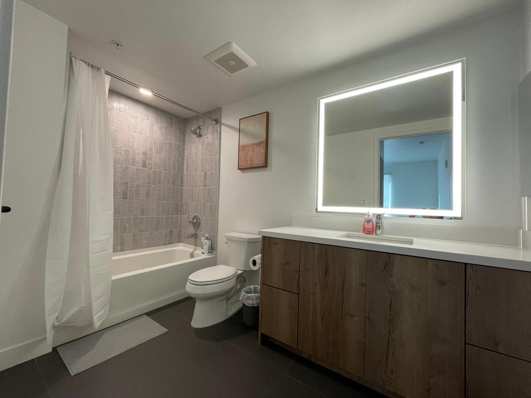 Elegant Retreat In The Heart Of La, Discover Your Lavish Hideaway 4*