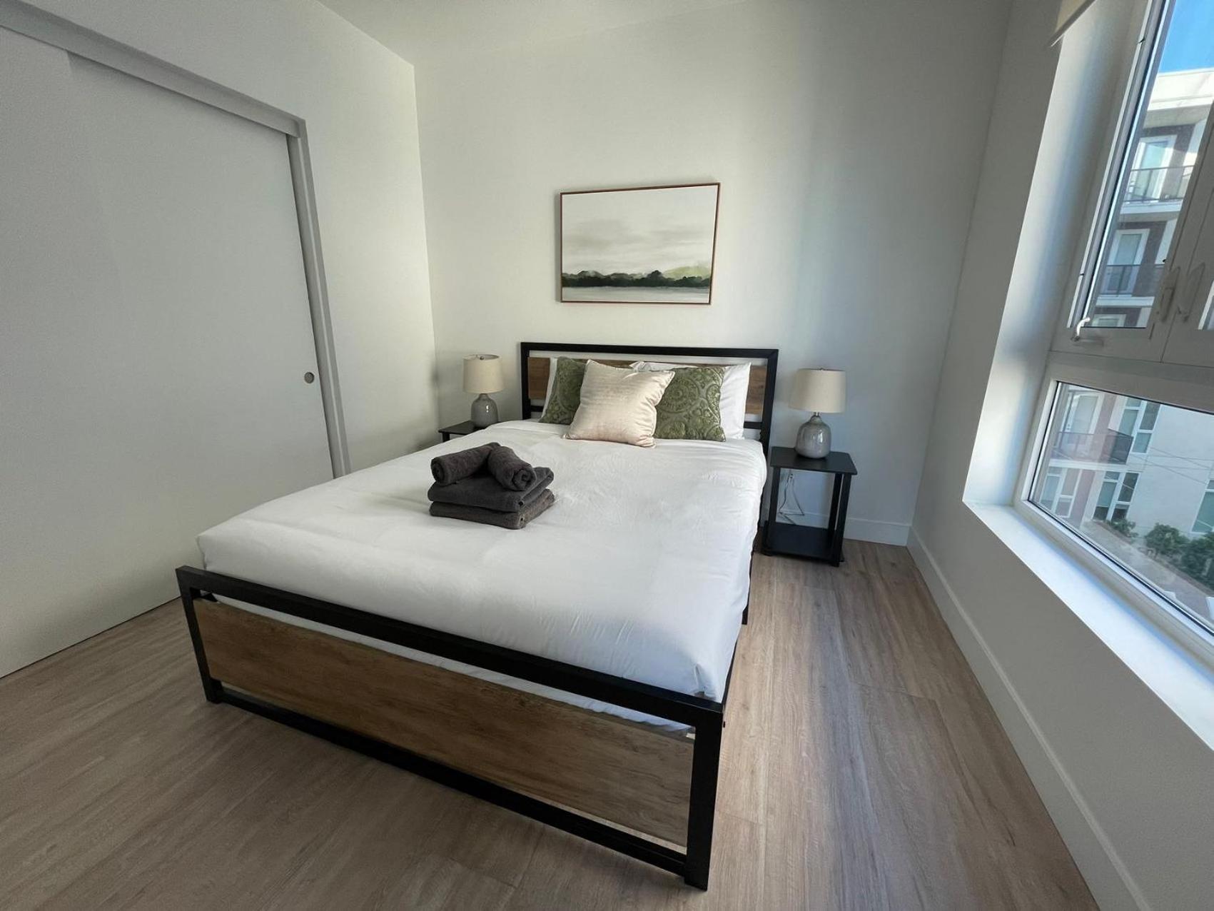 Elegant Retreat In The Heart Of La, Discover Your Lavish Hideaway Hotel