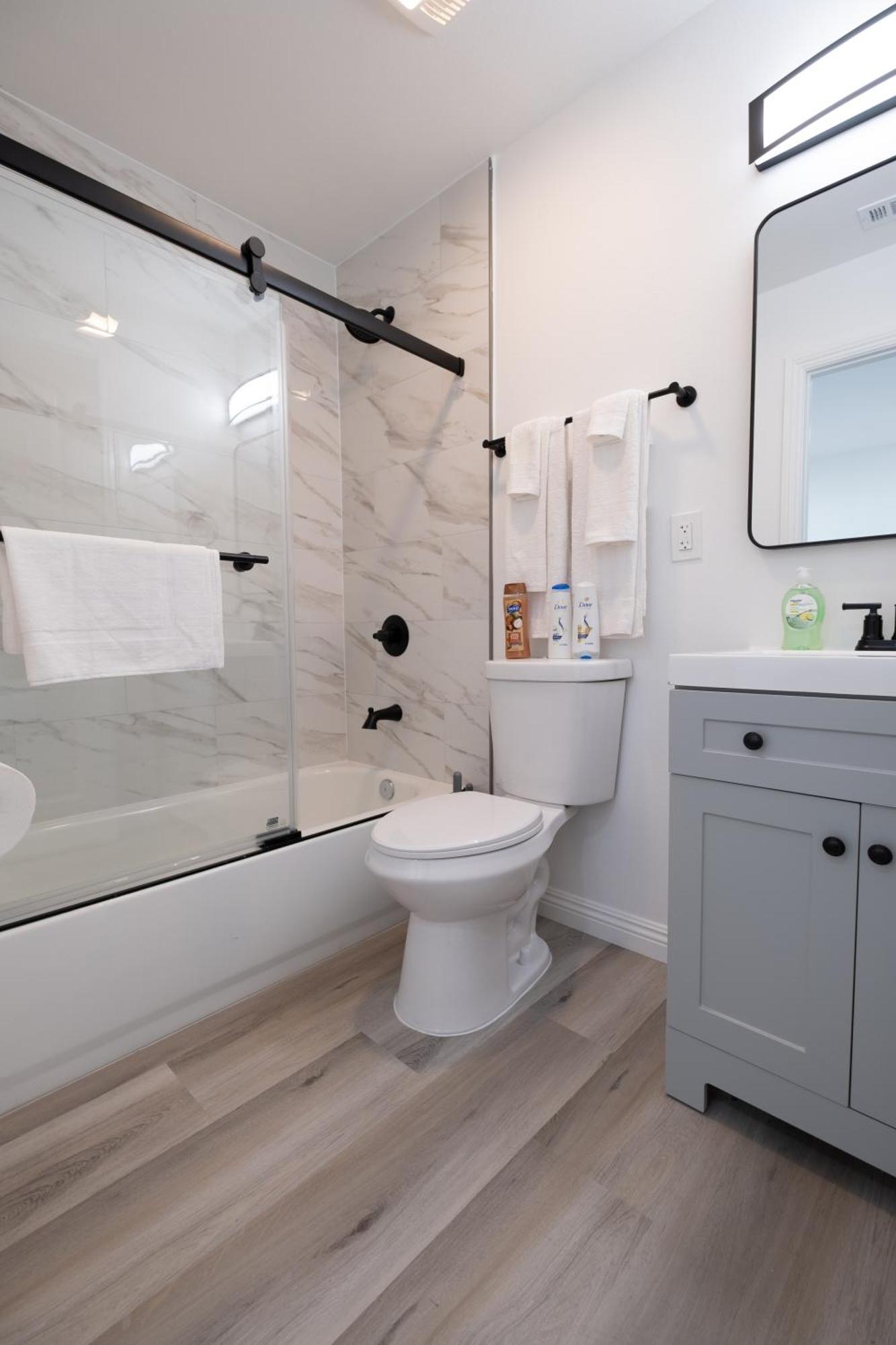 Cozy La Near Usc And Downtown Attractions- Private With Shared Access 4*