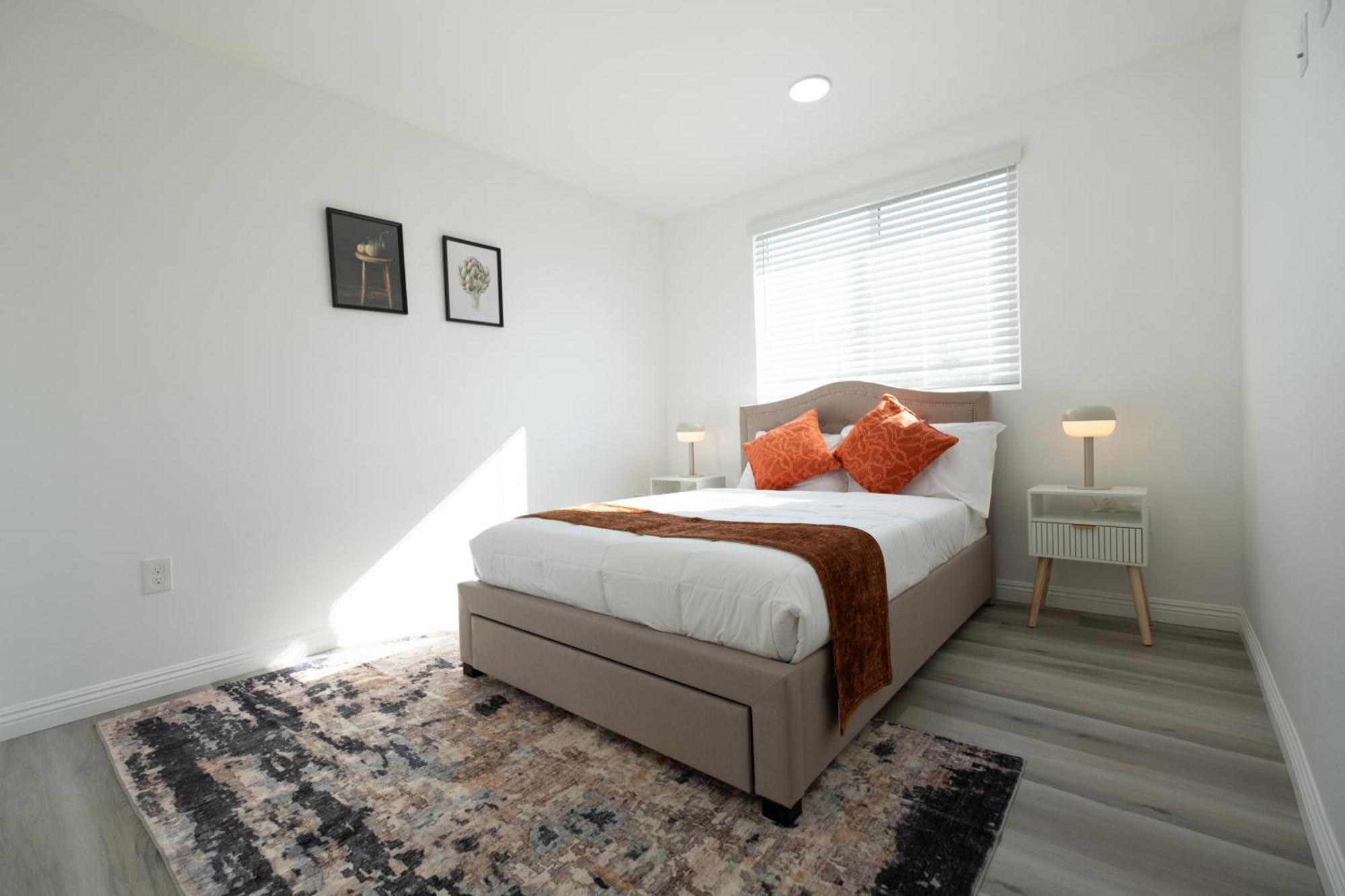 Cozy La Near Usc And Downtown Attractions- Private With Shared Access 4*