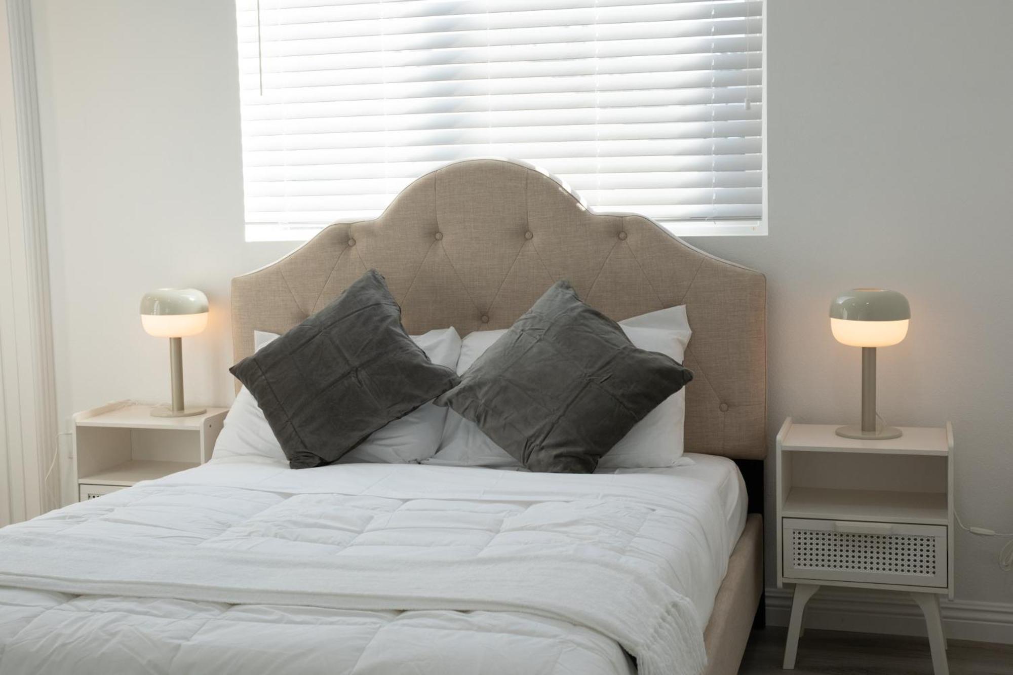 Cozy La Near Usc And Downtown Attractions- Private With Shared Access Los Angeles