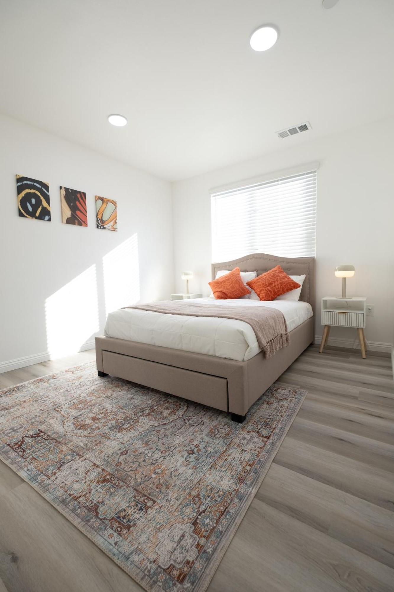 Hotel Cozy La Near Usc And Downtown Attractions- Private With Shared Access